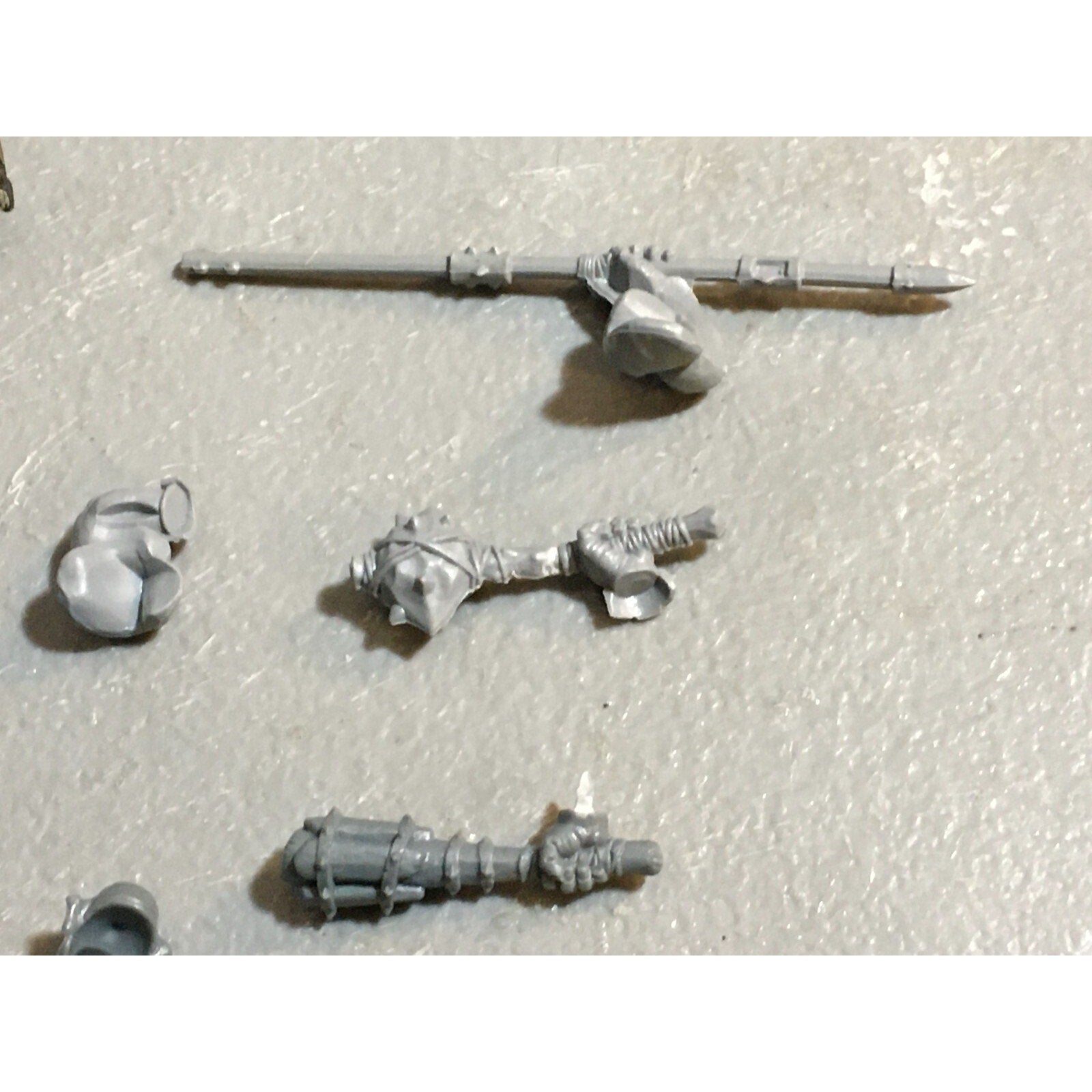 A23257 WARHAMMER FANTASY OGRE KINGDOMS BITS LOT GNOBLARS BULLS GAMES WORKSHOP GW