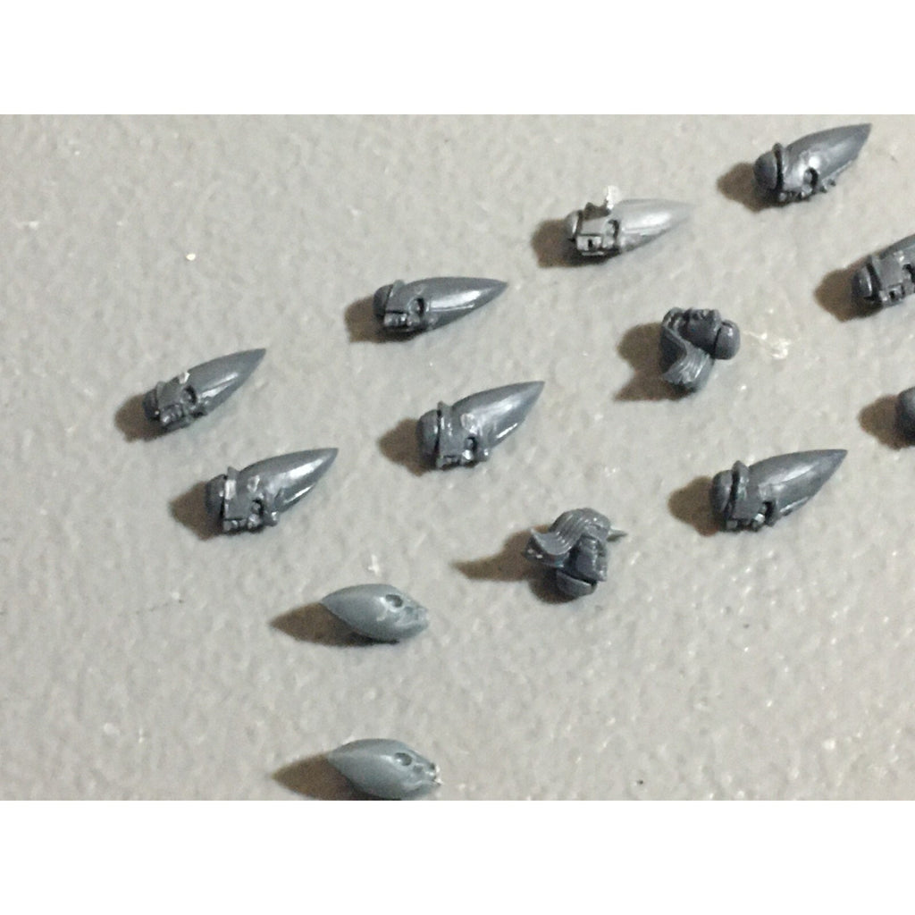 A22054 WARHAMMER FANTASY HIGH ELVES BITS LOT HEADS GW GAMES WORKSHOP