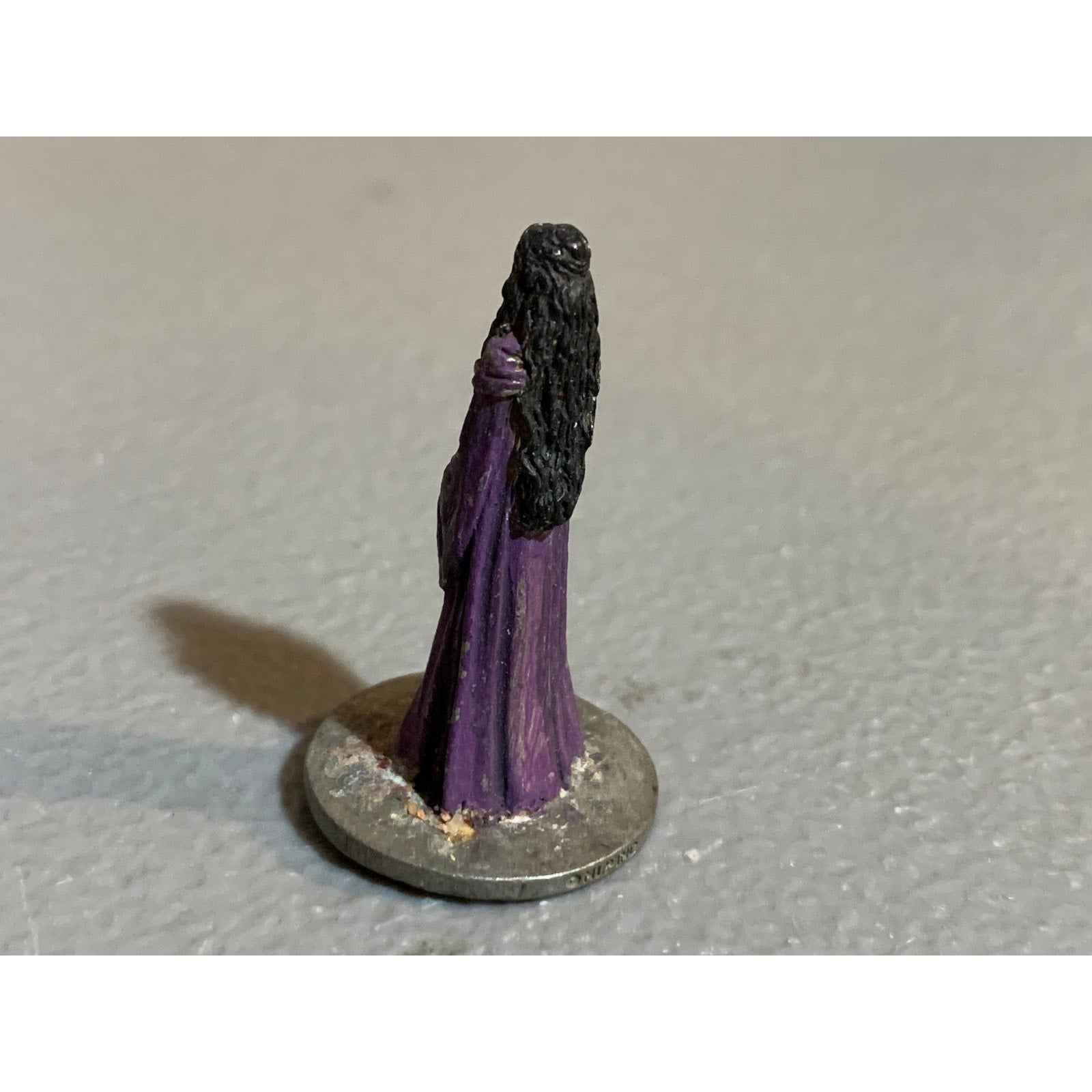 A29186 UNKOWN METAL MINIATURE FEMALE PRINCESS QUEEN MAIDEN