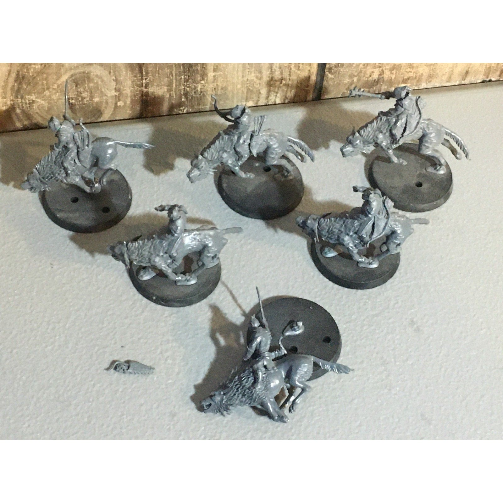 A30329 LOTR LORD OF THE RINGS GW GAMES WORKSHOP HUNTER ORCS ON FELL WARGS