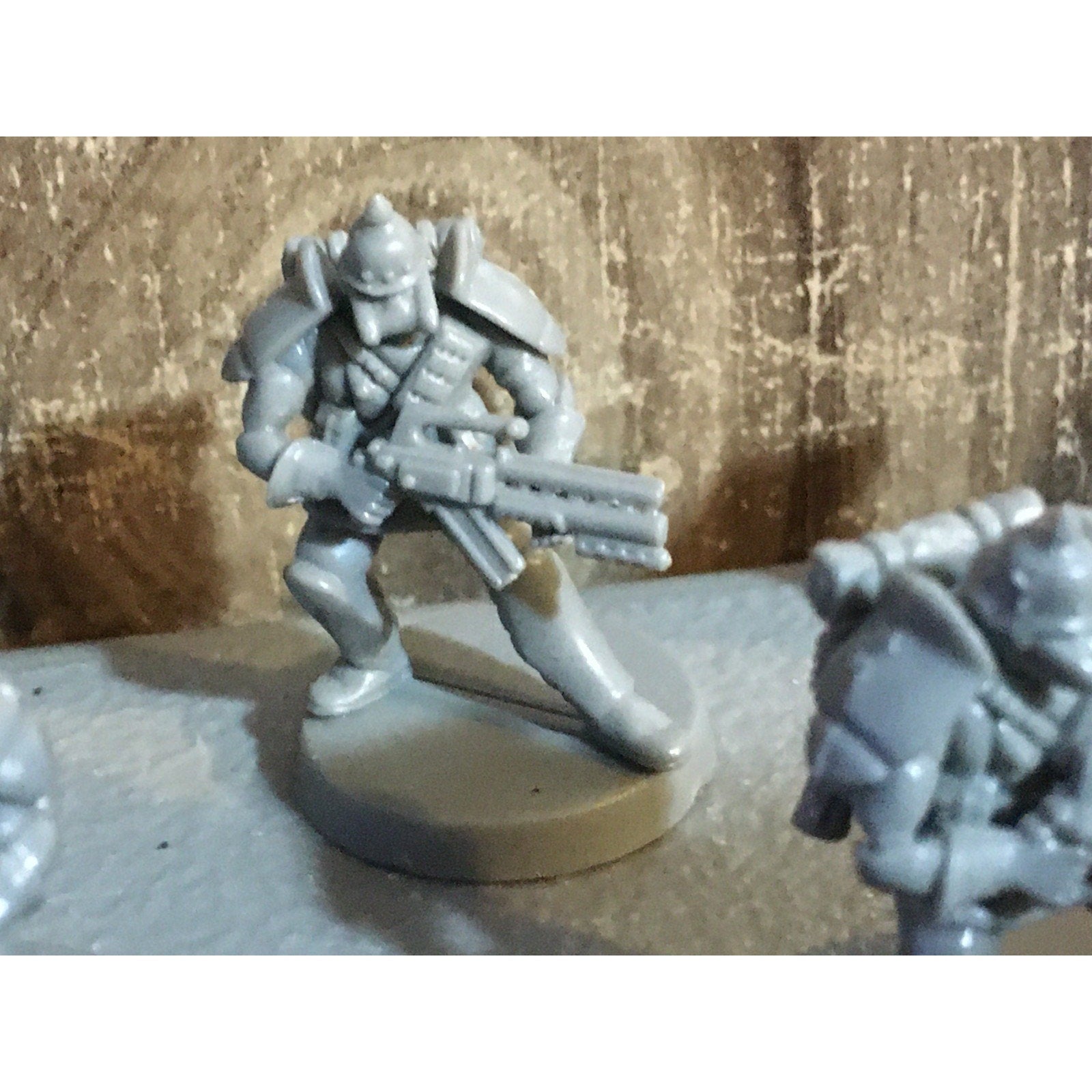 A30061 UNKNOWN TABLE TOP SCI-FI POWER ARMOR SOLDIERS 10 PK WAR GAMES