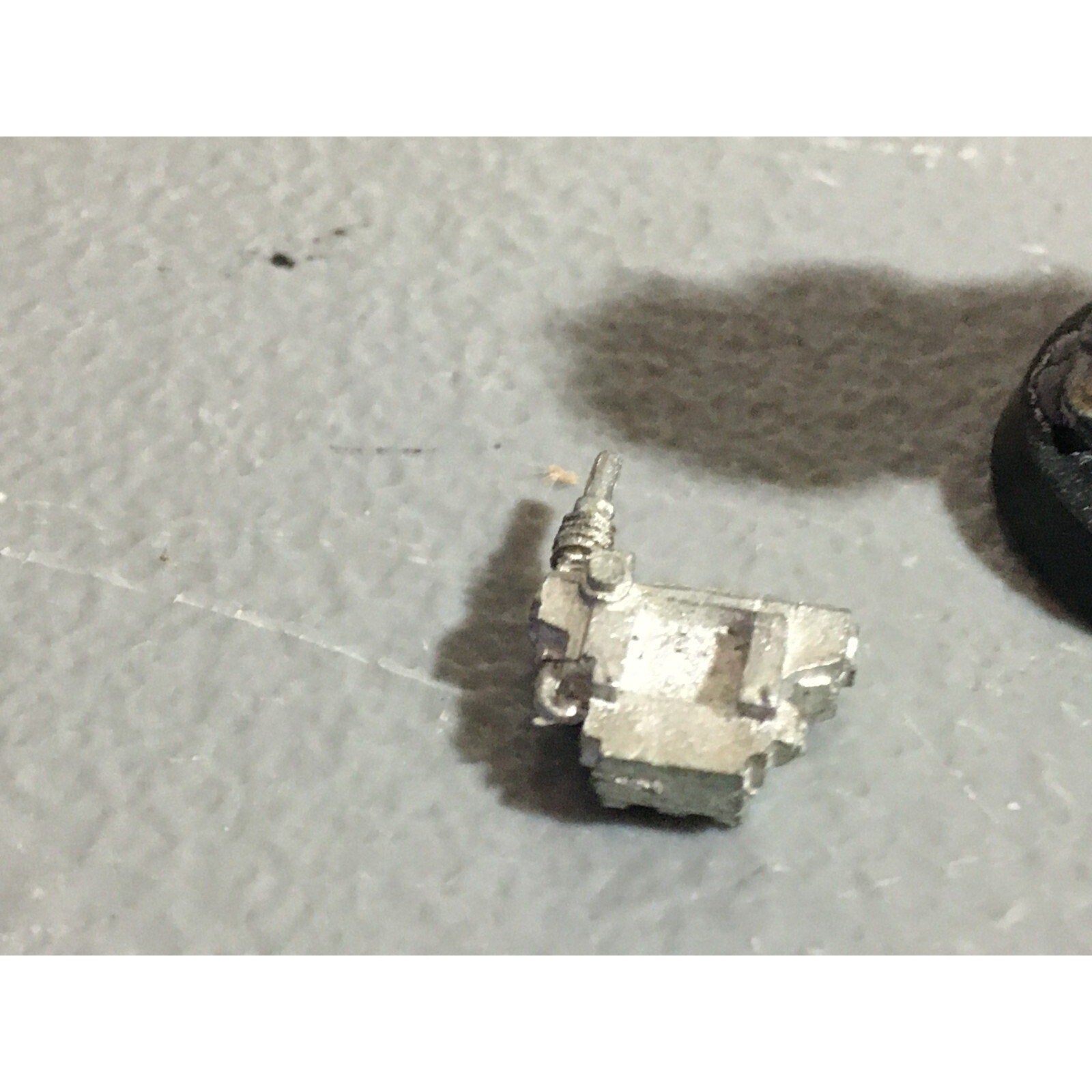 A22123 WARHAMMER 40K IMPERIAL GUARD ASTRA IG METAL KASRKIN GRENADE LAUNCHER GW
