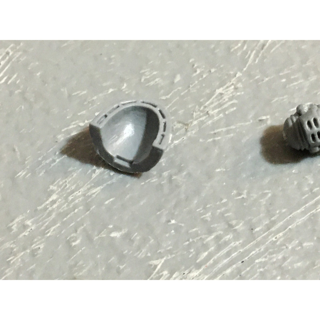 A23156 WARHAMMER 40K CHAOS SPACE MARINES BITS LOT MIXED LEGS ARMS HEADS GW