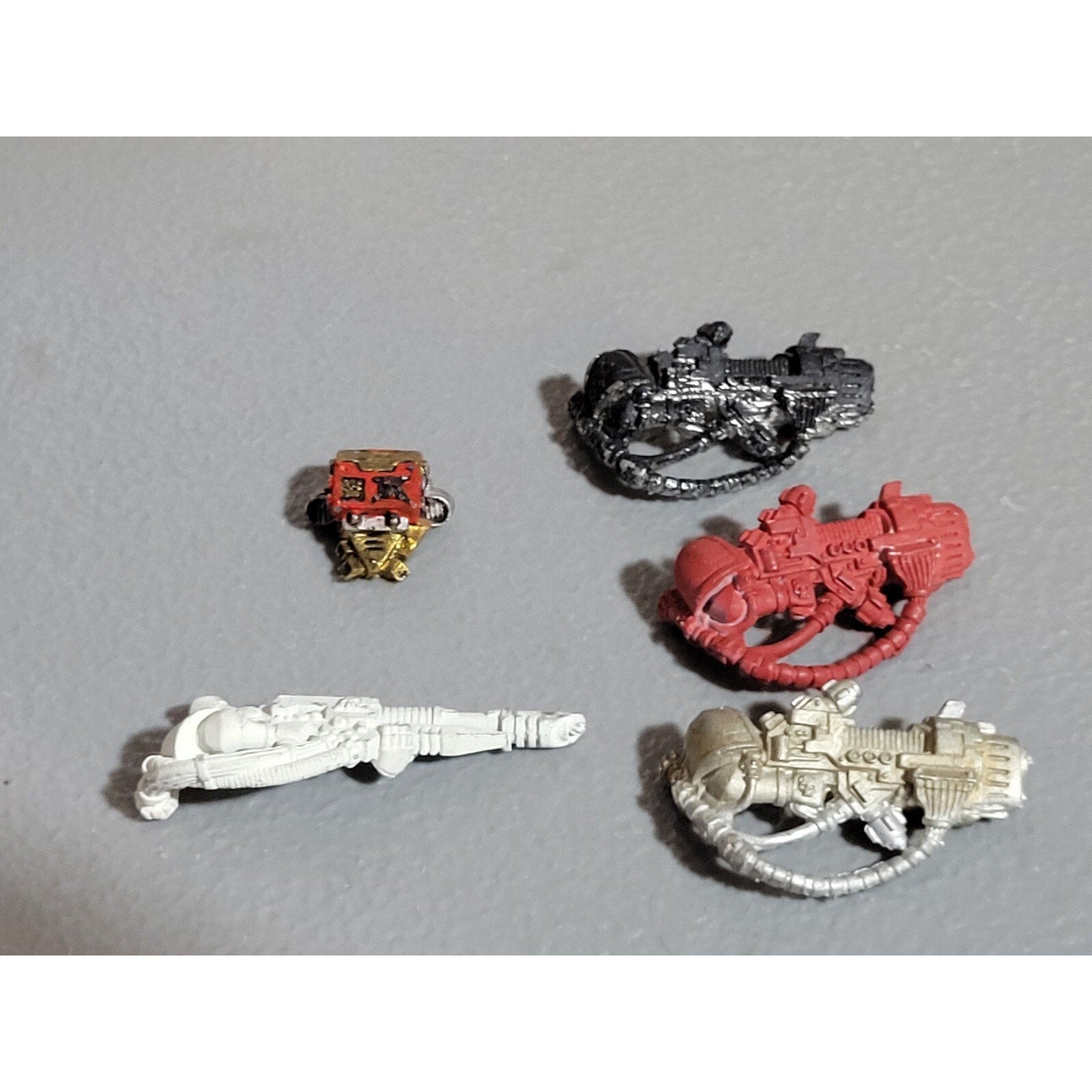 A19056 WARHAMMER 40K SPACE MARINES METAL HEAVY WEAPONS INCOMPLETE
