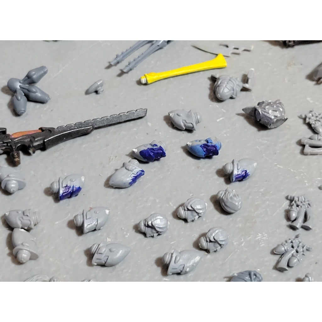 A18981 WARHAMMER 40K ELDAR CRAFTWORLDS BITS LOT HEADS ACCESSORIES INC