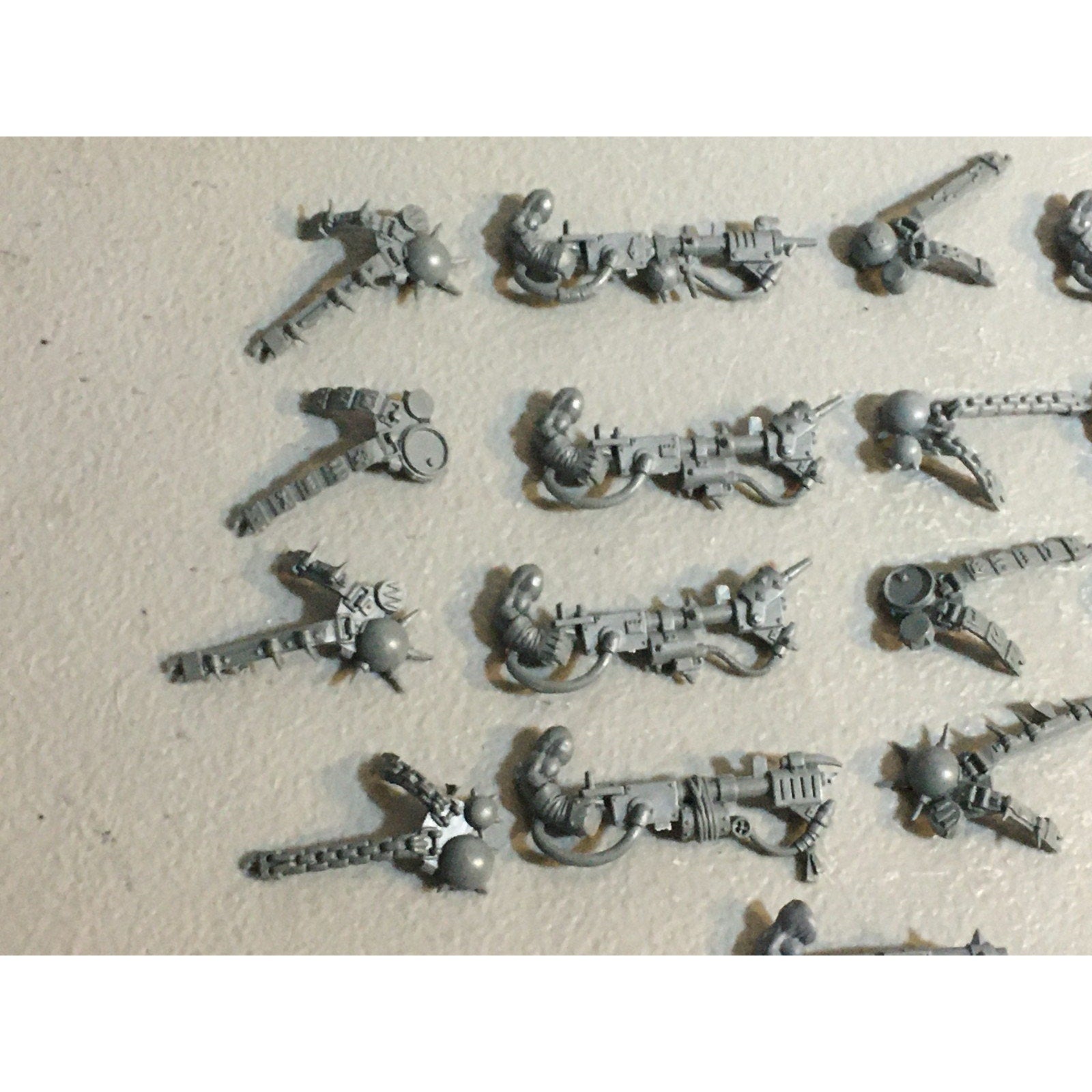 A33038 WARHAMMER 40K SPACE ORKS BITS LOT BURNA SKORCHAS GW GAMES WORKSHOP