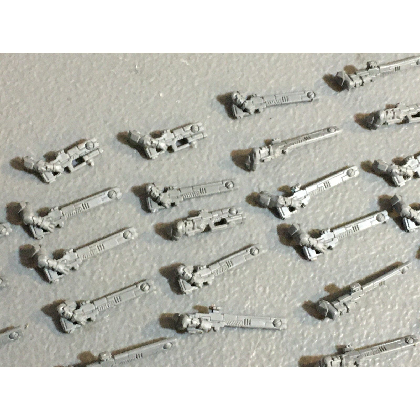 A33932 WARHAMMER 40K TAU EMPIRE FIRE WARRIORS BITS LOT GW GAMES WORKSHOP