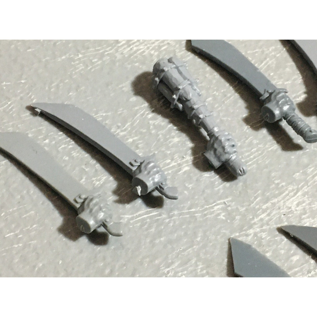 A22579 WARHAMMER FANTASY OGRE KINGDOMS BITS LOT HANDS GAMES WORKSHOP GW