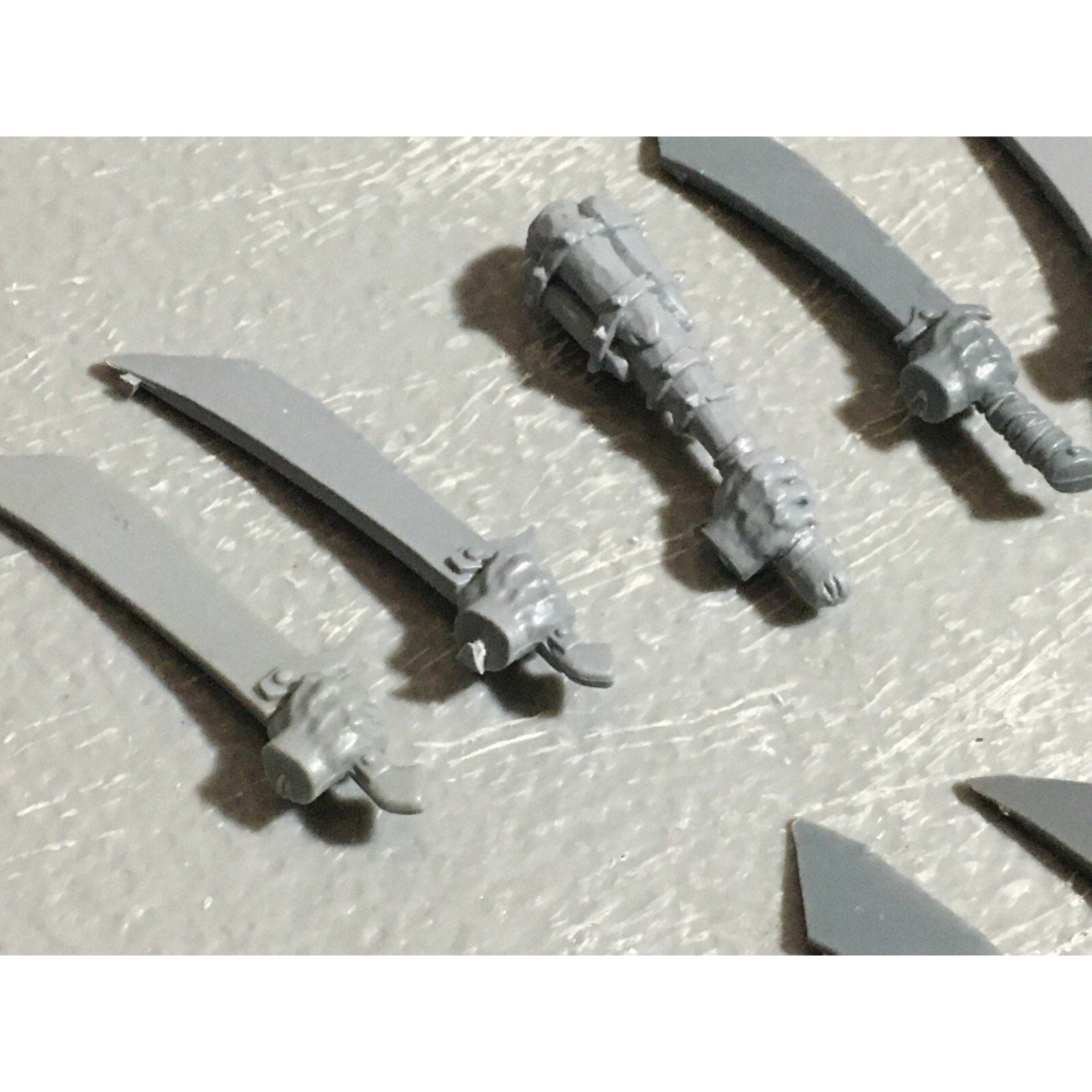 A22579 WARHAMMER FANTASY OGRE KINGDOMS BITS LOT HANDS GAMES WORKSHOP GW