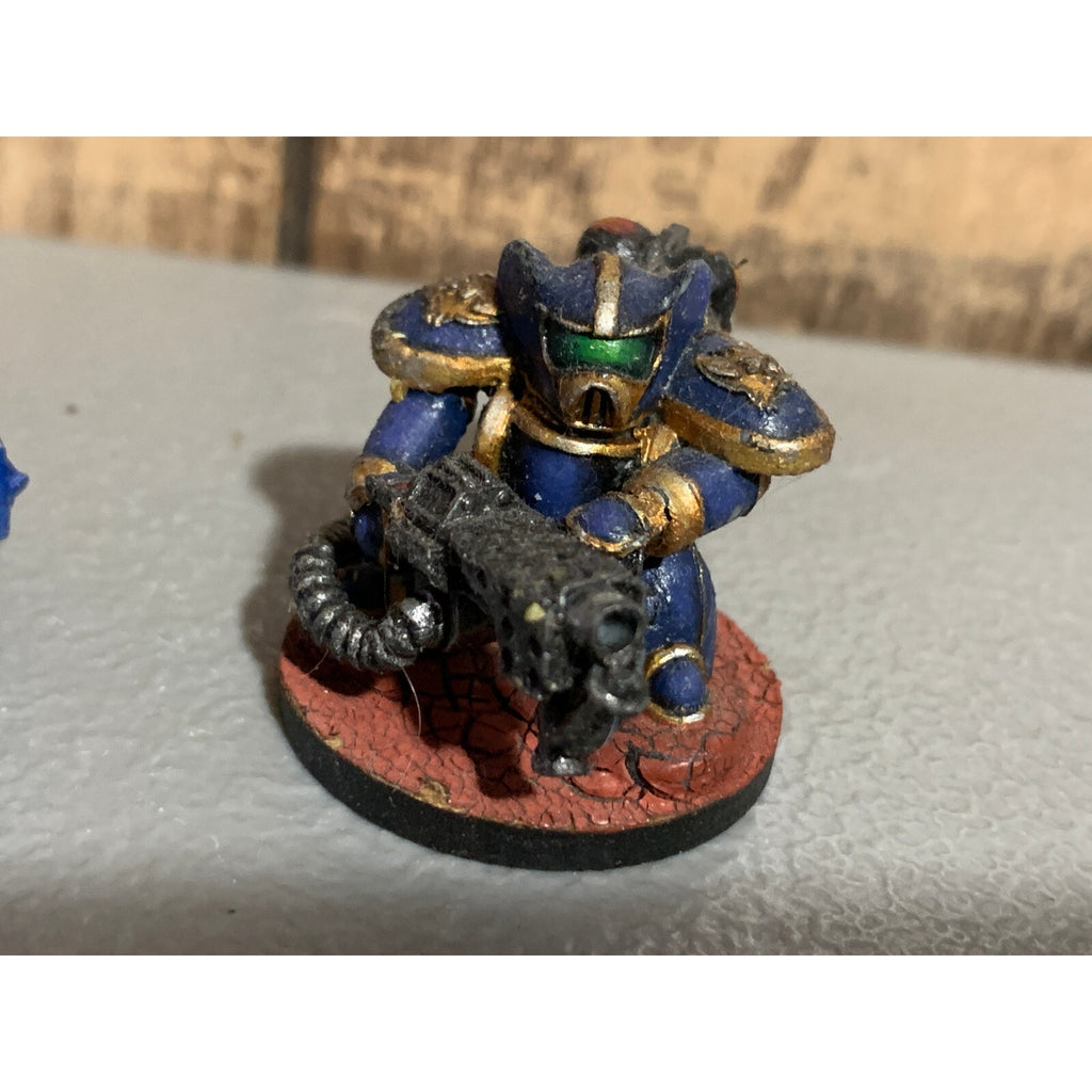 A10843 UNKNOWN TABLETOP WARGAMES DWARF GUNNER ARMORED PAINTED