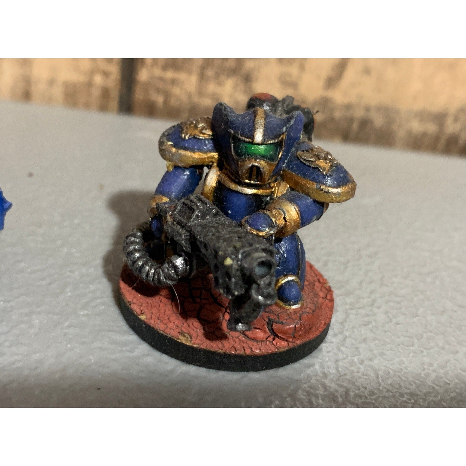A10843 UNKNOWN TABLETOP WARGAMES DWARF GUNNER ARMORED PAINTED