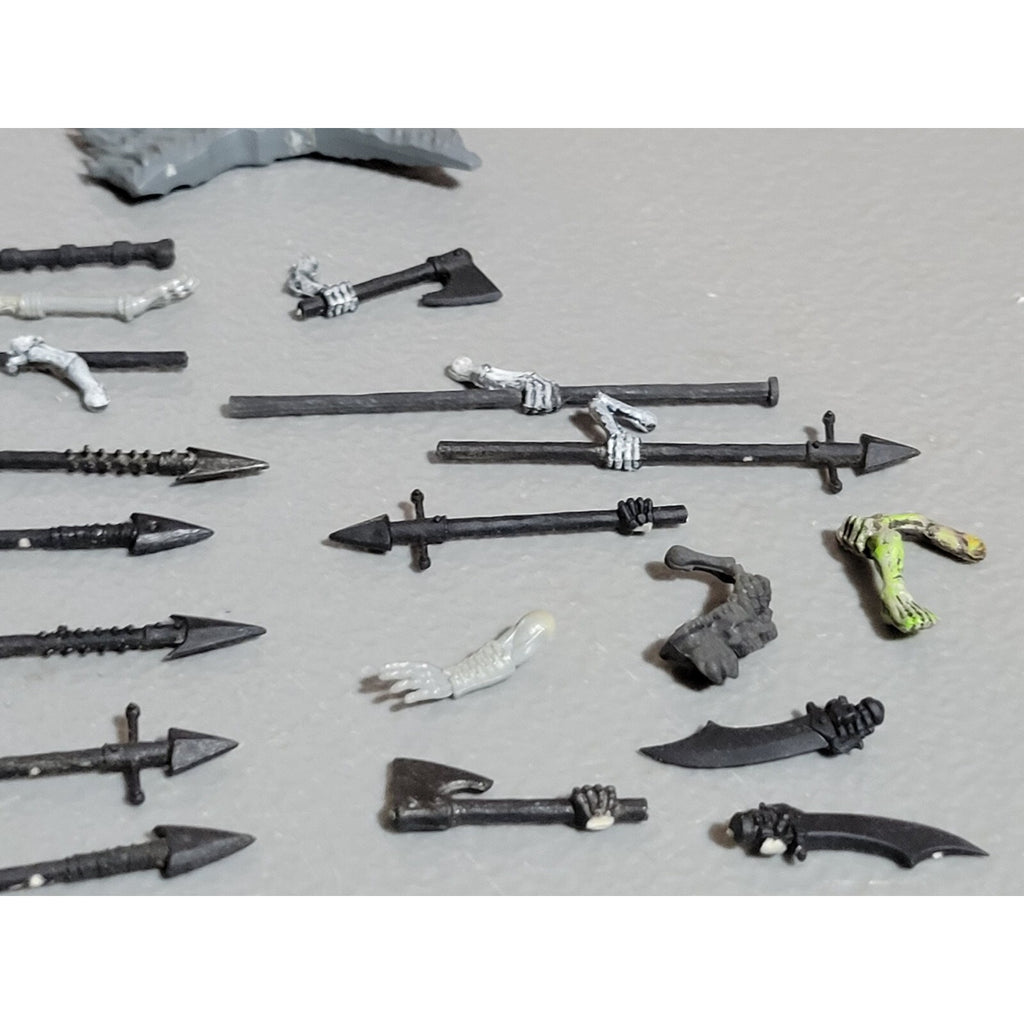 A18901 WARHAMMER FANTASY BITS LOT EMPIRE UNDEAD ARMS SPEARS SWORDS