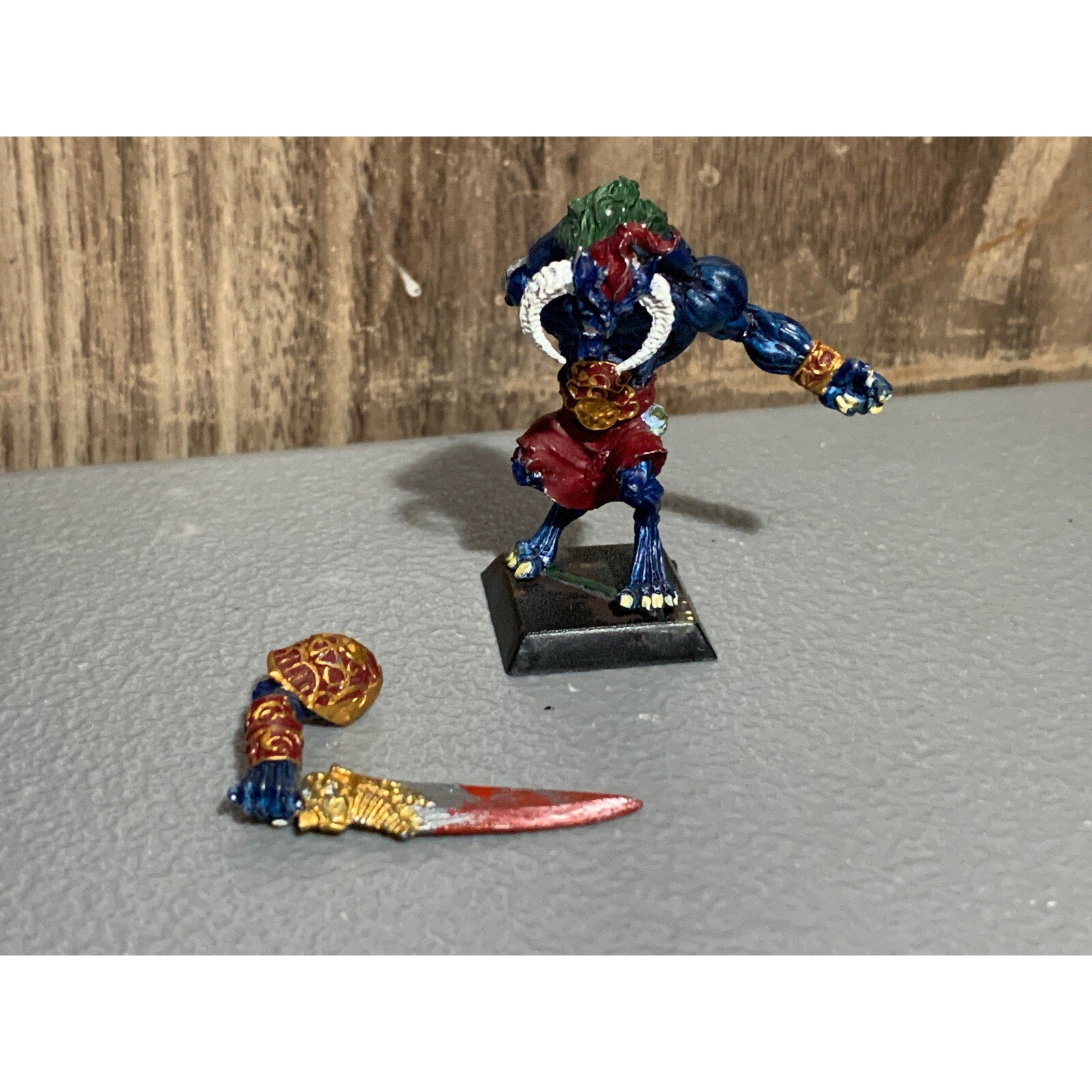 A10064 RACKHAM CONFRONTATION METAL OOP FORMOR FIEND PAINTED