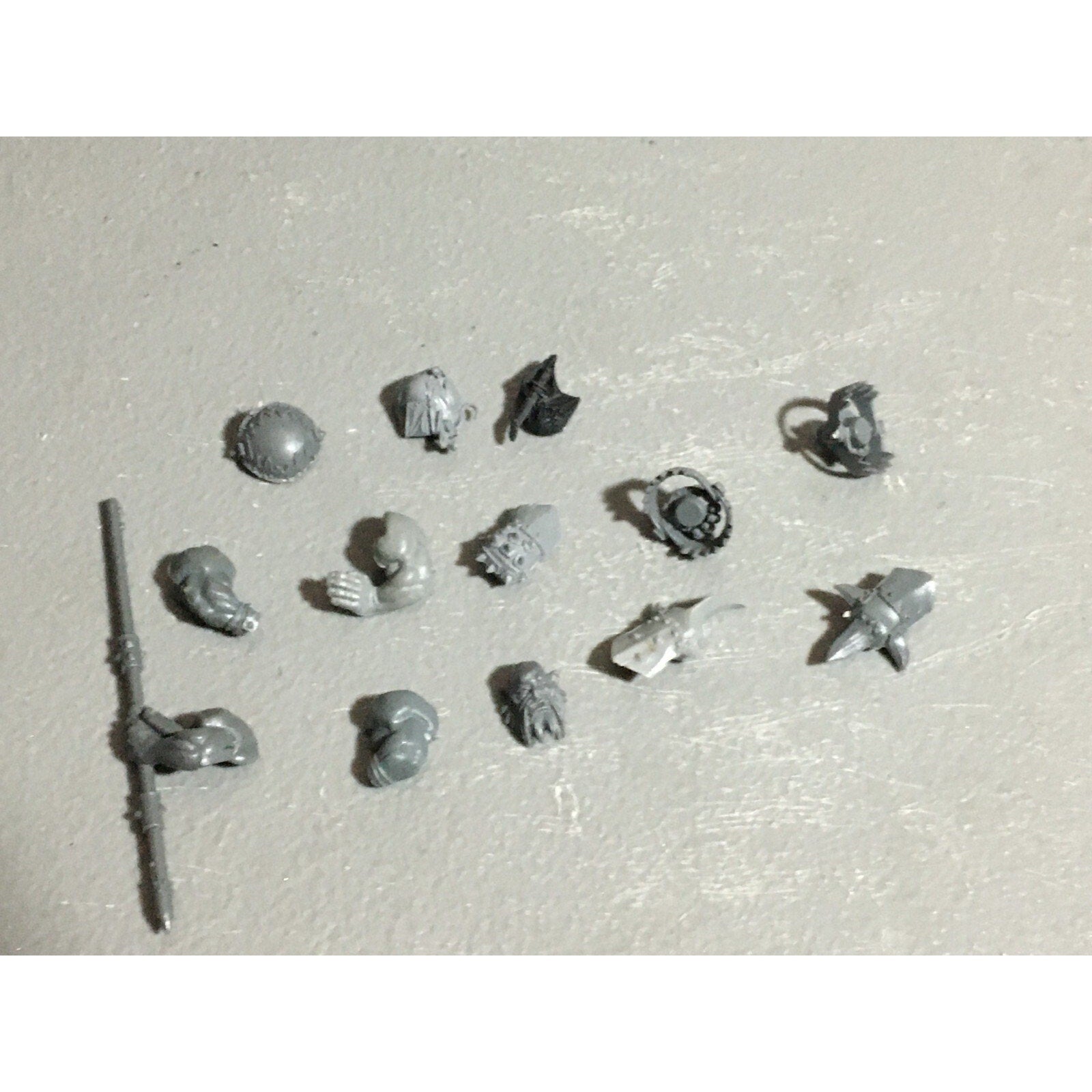A22594 WARHAMMER FANTASY OGRE KINGDOMS BITS LOT MIXED GAMES WORKSHOP GW