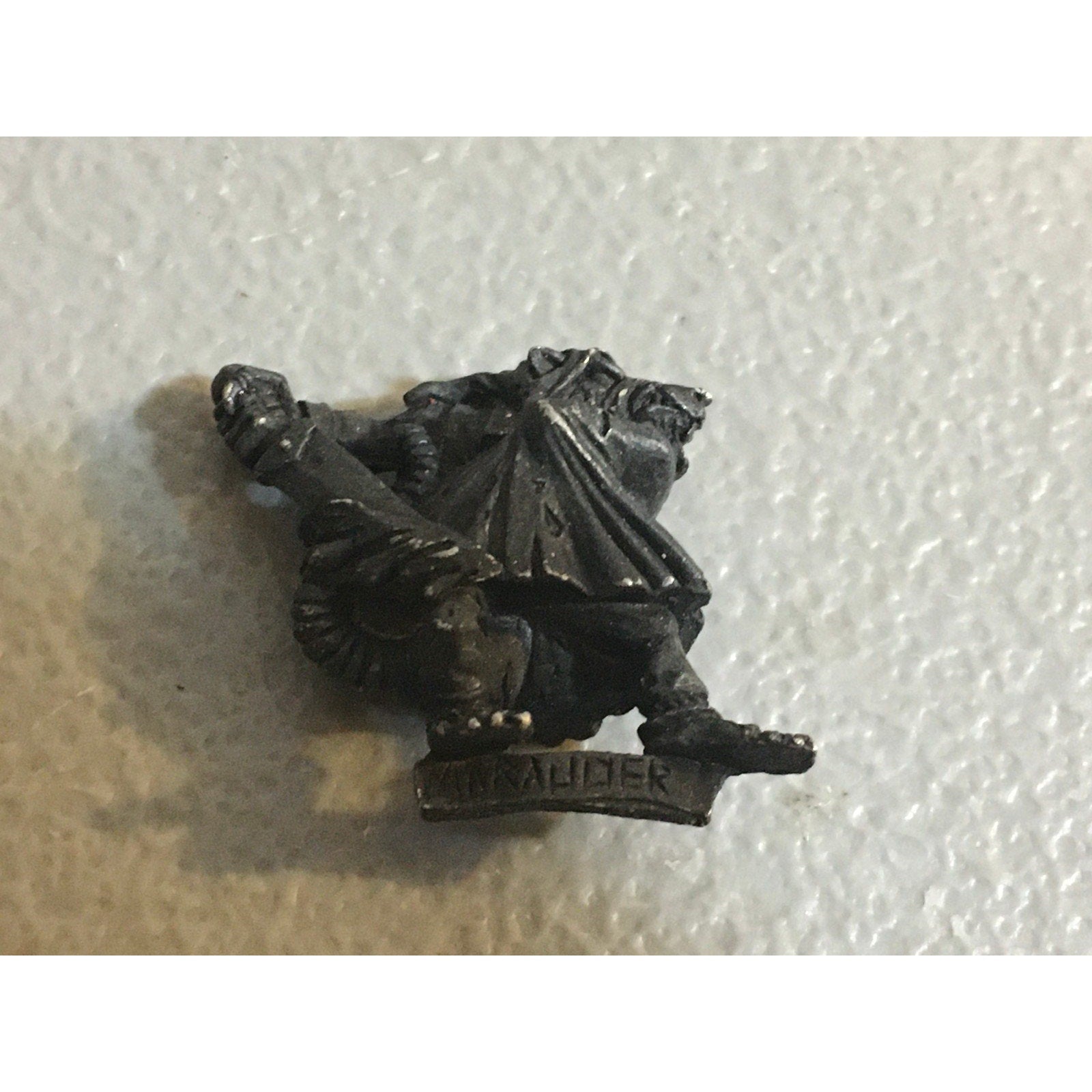 A34000 WARHAMMER FANTASY SKAVEN METAL CLAN ESHIN ASSASSIN GW GAMES WORKSHOP