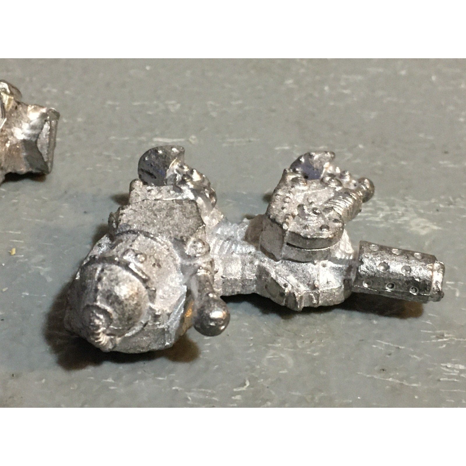 A24503 WARHAMMER 40K ORKS ROGUE TRADER RT METAL CYBOAR OOP GW