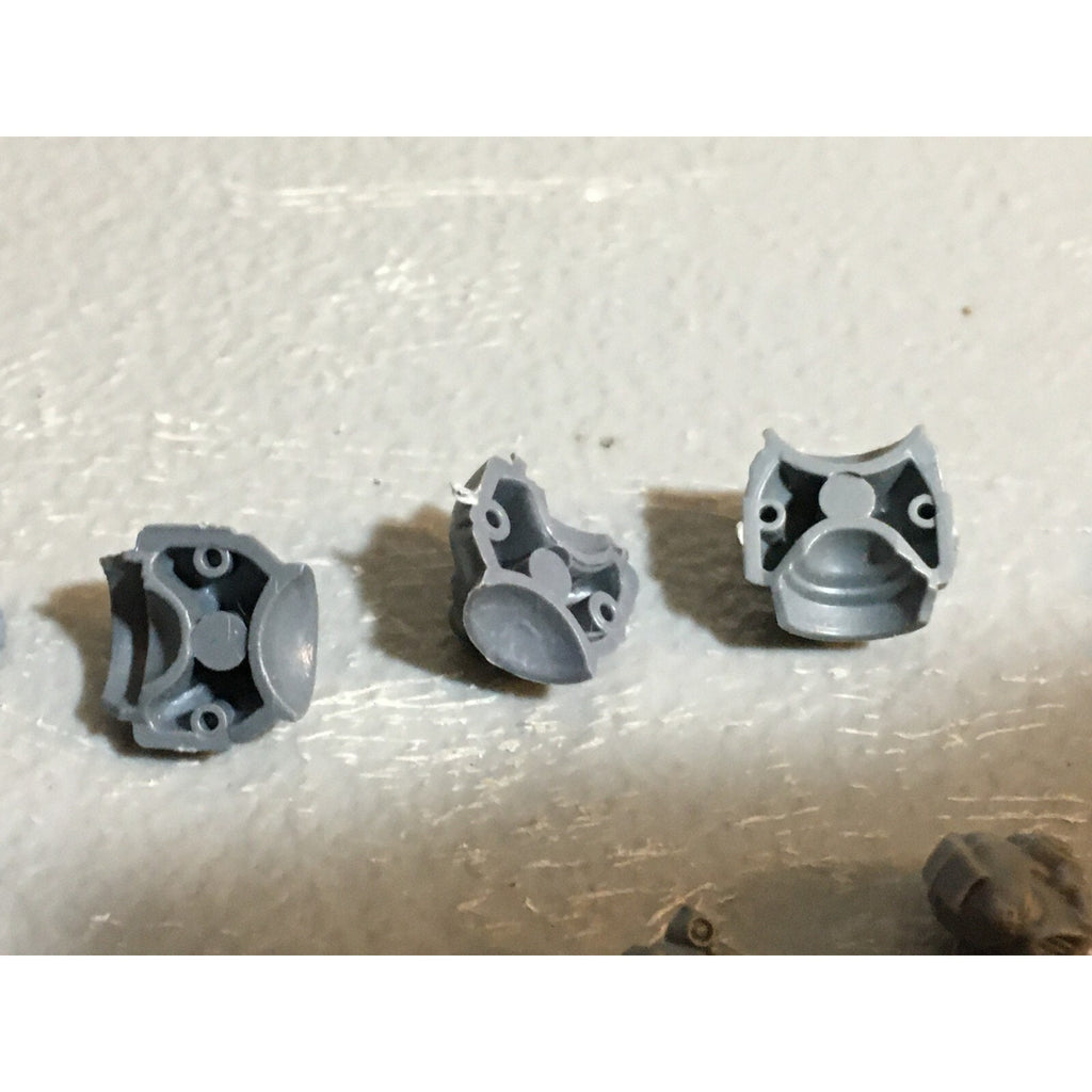 A23158 WARHAMMER 40K SPACE MARINES BITS LOT MIXED TORSOS HEADS GAMES WORKSHOP GW