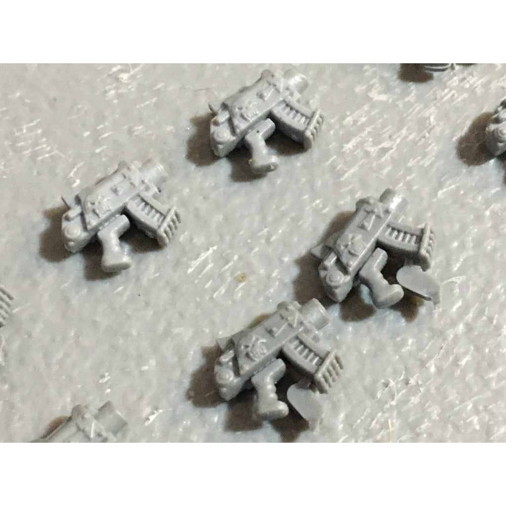 A23144 WARHAMMER 40K CHAOS SPACE MARINES ROGUE TRADER BITS LOT PISTOLS GW