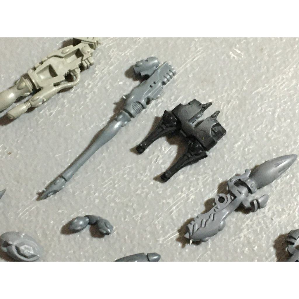 A22329 WARHAMMER 40K ELDAR CRAFTWORLDS BITS LOT MIXED GAMES WORKSHOP GW
