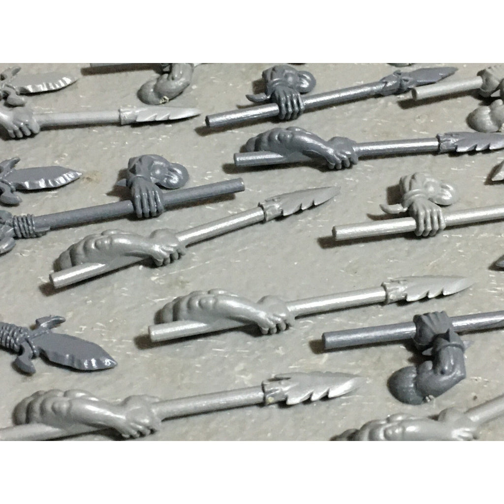 A22609 WARHAMMER FANTASY ORCS & GOBLINS BITS LOT ORC BOYZ SPEARS GAMES WORKSHOP