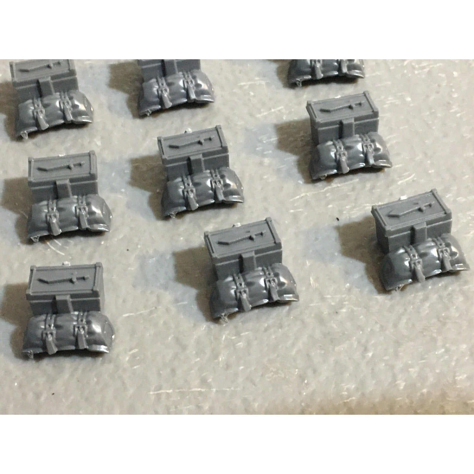 A29400 WARHAMMER 40K SPACE MARINES DARK ANGELS RAVENWING BIKE SADDLEBAG BITS LOT