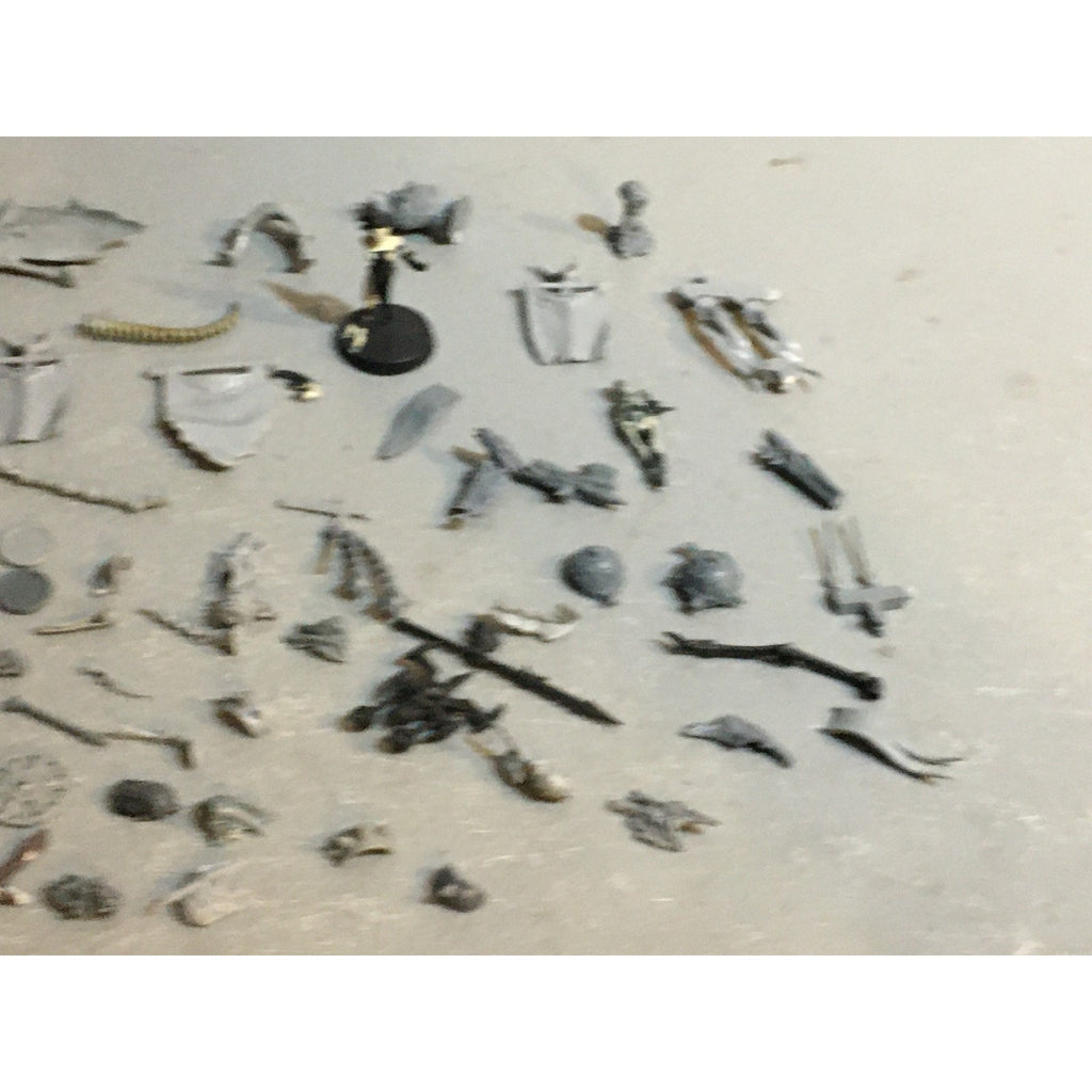 A29619 WARHAMMER FANTASY AOS MIXED BITS LOT BANNER SHIELD CLOAK GW
