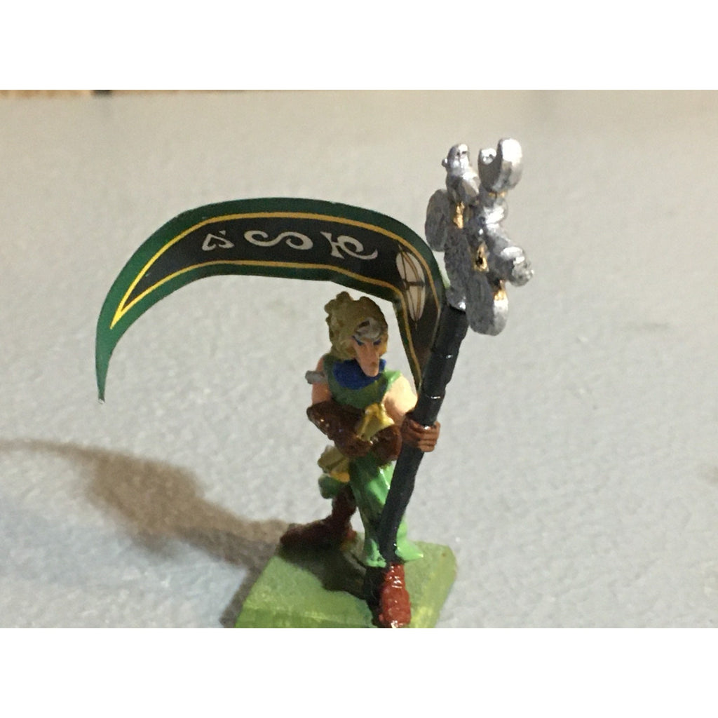 A24674 WARHAMMER FANTASY WOOD ELVES MOON STANDARD METAL PAINTED GW