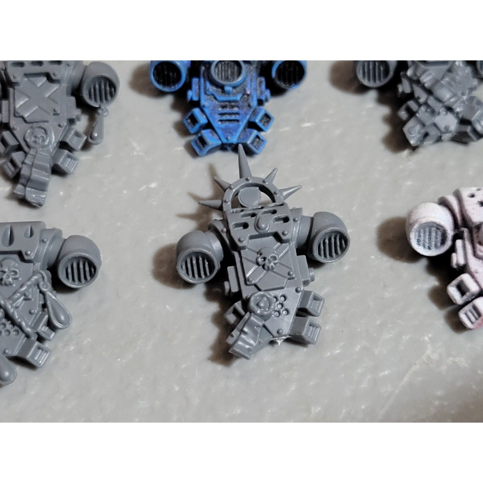 A19066 WARHAMMER 40K SPACE MARINES BLOOD ANGELS BACKPACK 11 PK BITS LOT