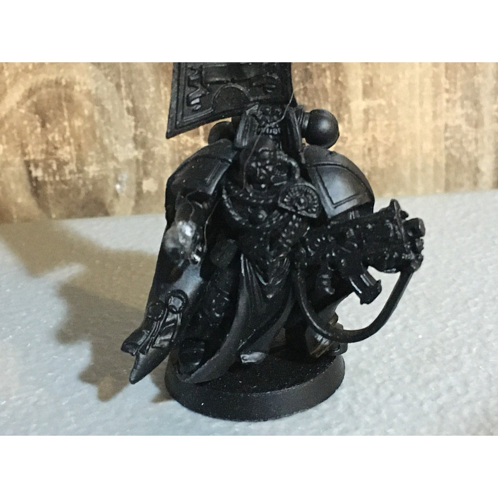 A32295 WARHAMMER 40K SPACE MARINES BLACK REACH CAPTAIN GW