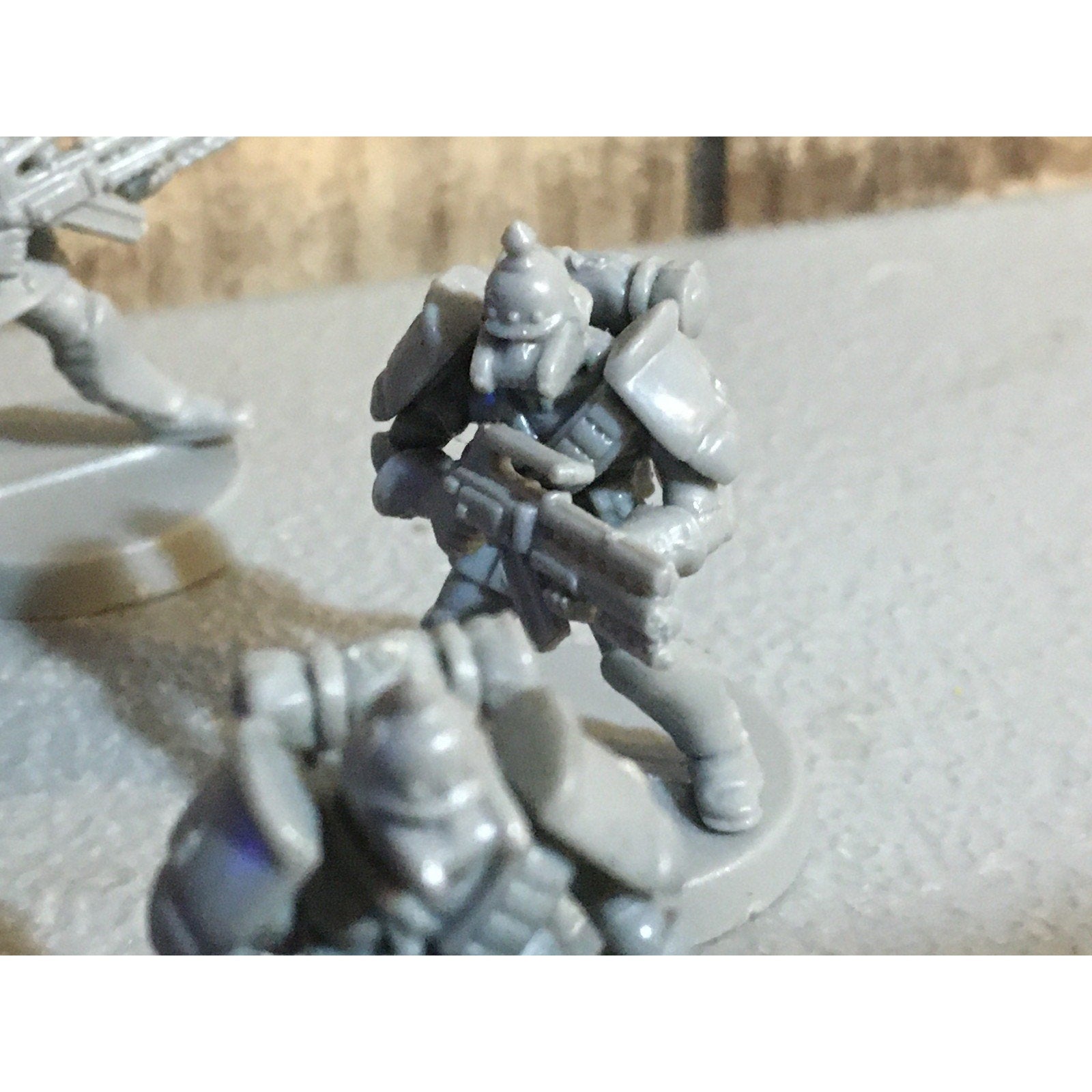 A30060 UNKNOWN TABLE TOP SCI-FI POWER ARMOR SOLDIERS 10 PK WAR GAMES