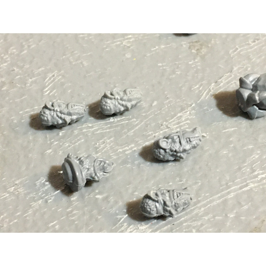 A23448 WARHAMMER FANTASY SKAVEN BITS LOT MIXED CLANRAT PLAGUE MONK RUNNER GW