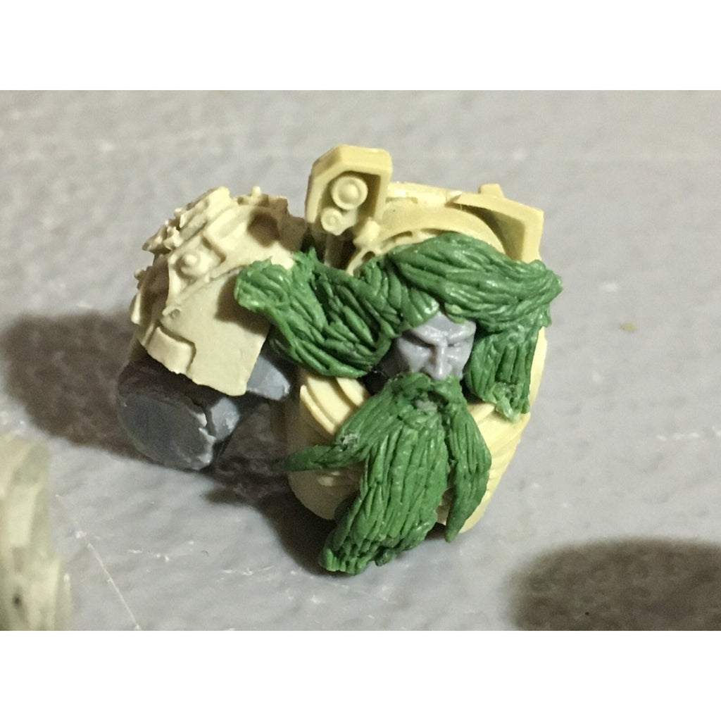 A22423 WARHAMMER 40K FORGEWORLD SPACE WOLVES TERMINATORS BITS LOT TORSOS