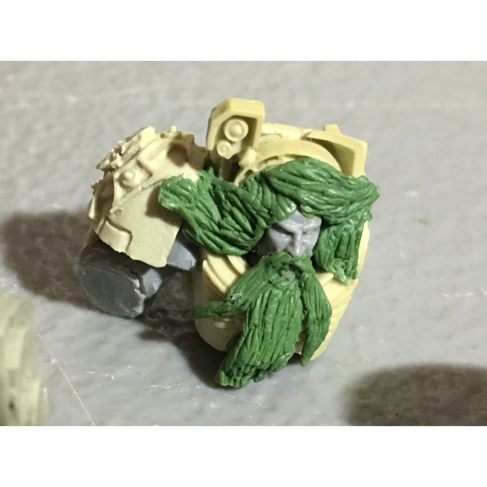 A22423 WARHAMMER 40K FORGEWORLD SPACE WOLVES TERMINATORS BITS LOT TORSOS