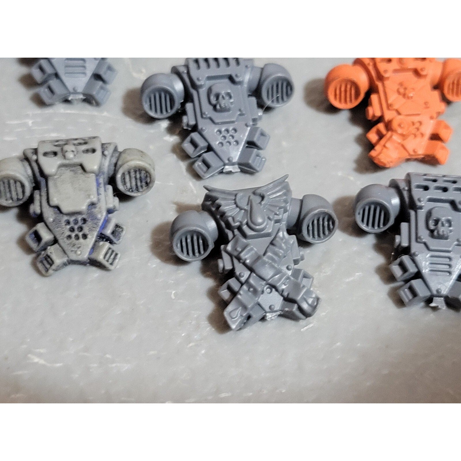 A19067 WARHAMMER 40K SPACE MARINES BLOOD ANGELS BACKPACK 11 PK BITS LOT