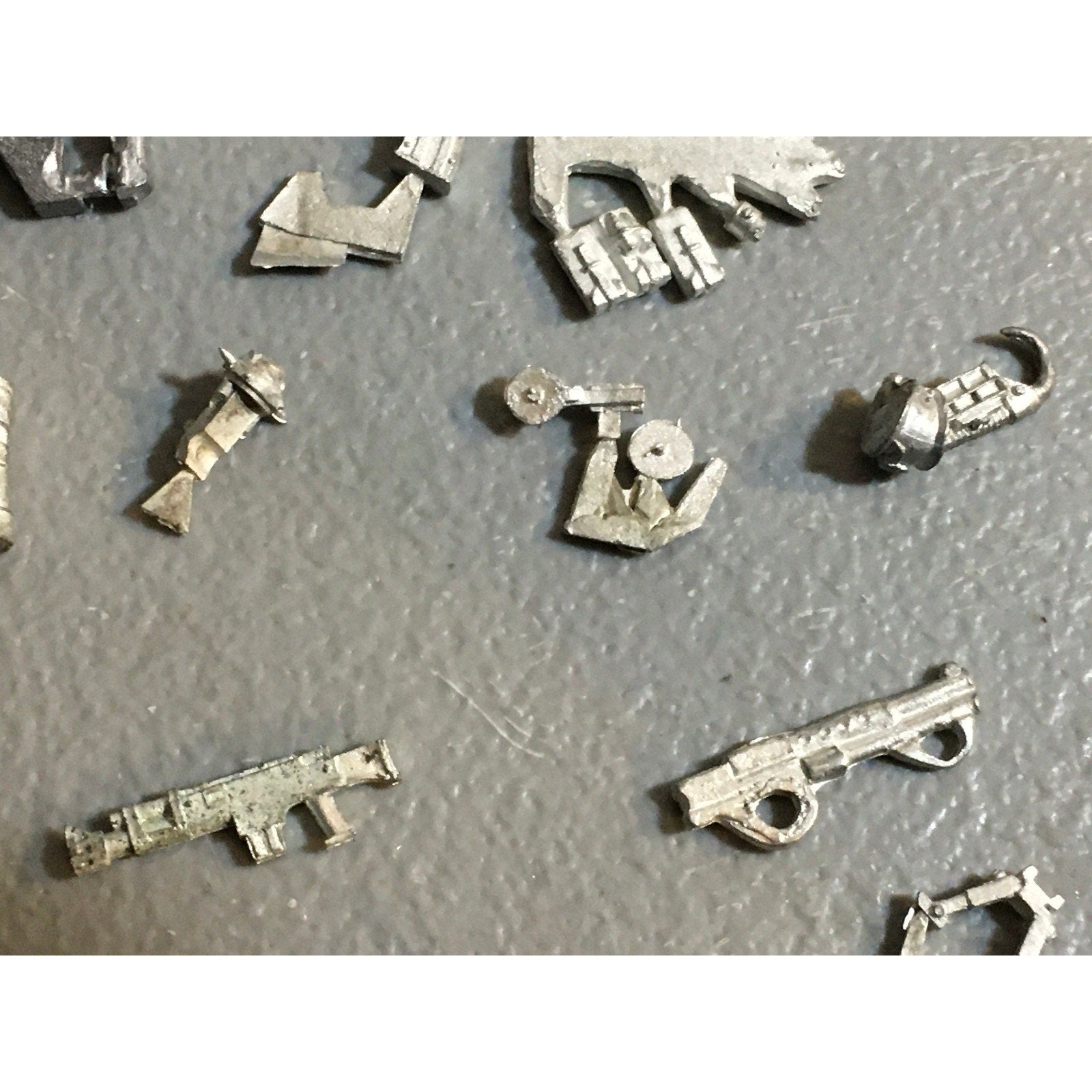 A32547 UNKNOWN MINIATURES ALL METAL BITS & INCOMPLETE LOT SCI-FI FUTURISTIC