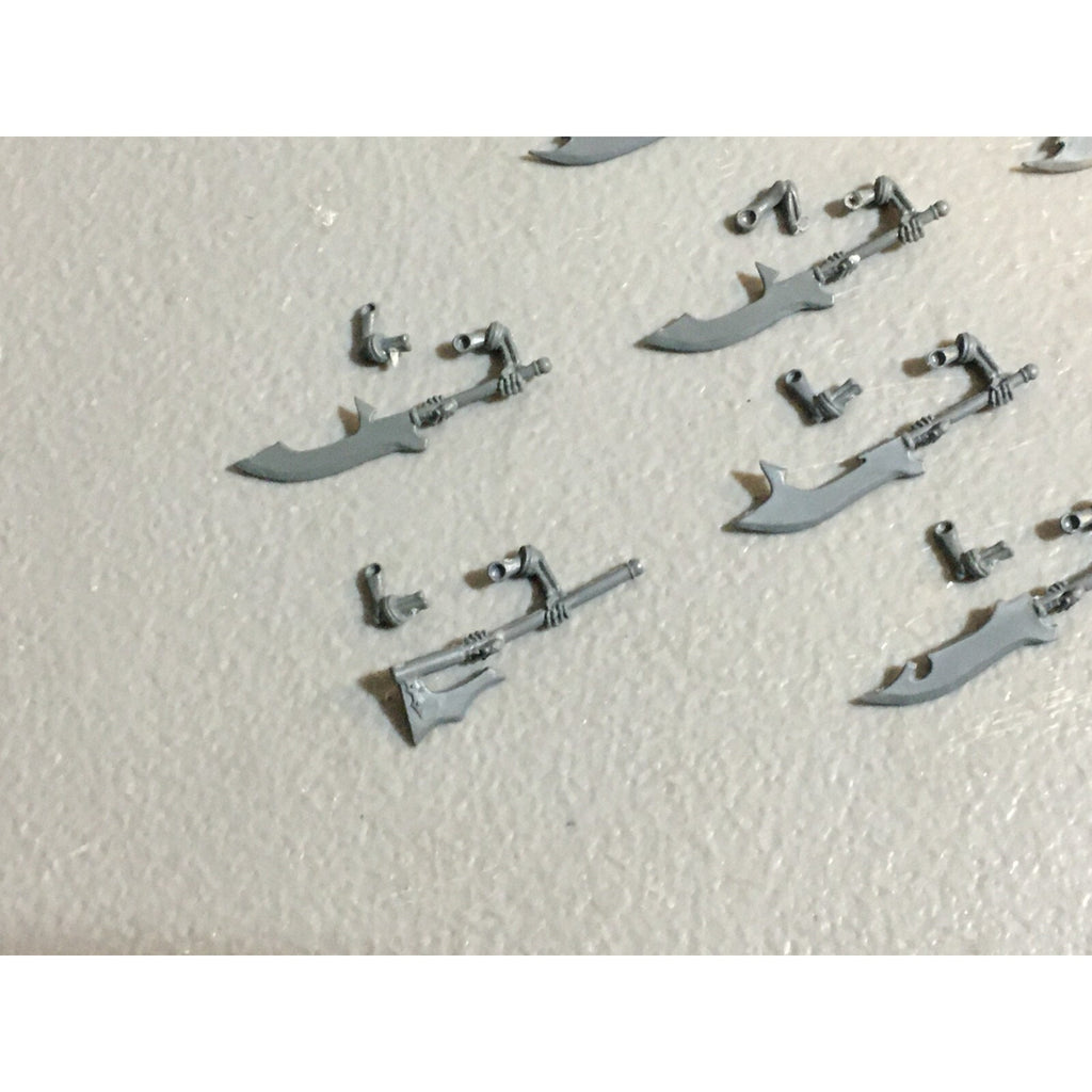 A23421 WARHAMMER FANTASY VAMPIRE COUNTS BITS LOT SKELETON WIGHT GREAT WEAPON ARM