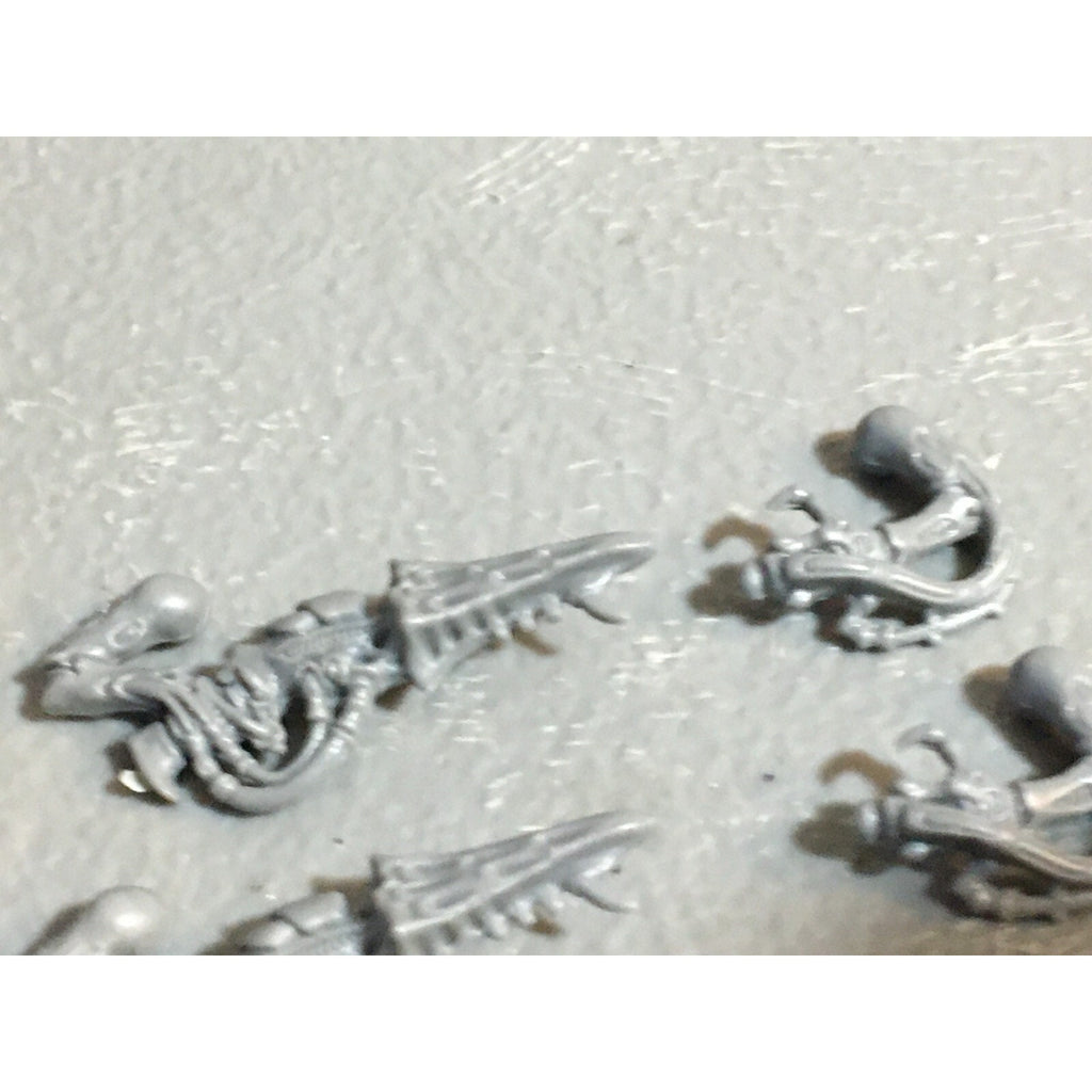 A23051 WARHAMMER 40K TYRANIDS BITS LOT DEVOURERS TERMAGANTS GAMES WORKSHOP GW