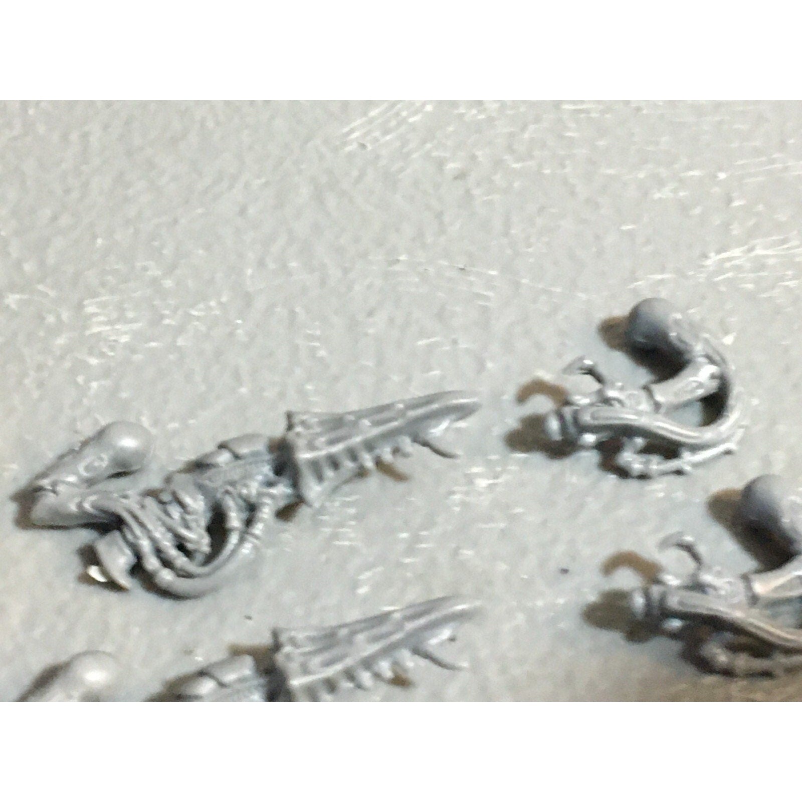 A23051 WARHAMMER 40K TYRANIDS BITS LOT DEVOURERS TERMAGANTS GAMES WORKSHOP GW