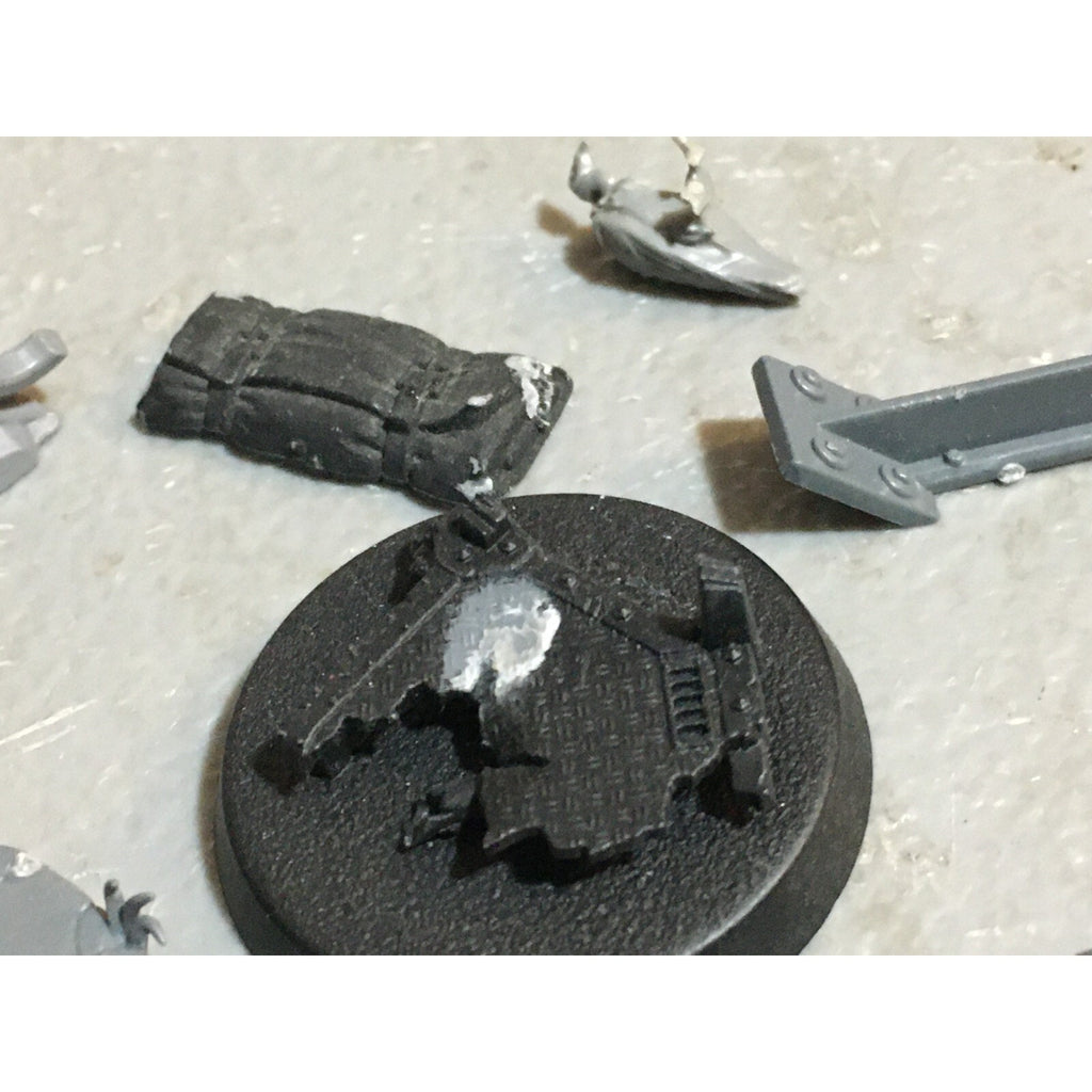 A23492 WARHAMMER FANTASY 40K TERRAIN BITS LOT GRAVE PLANT BASING GAMES WORKSHOP