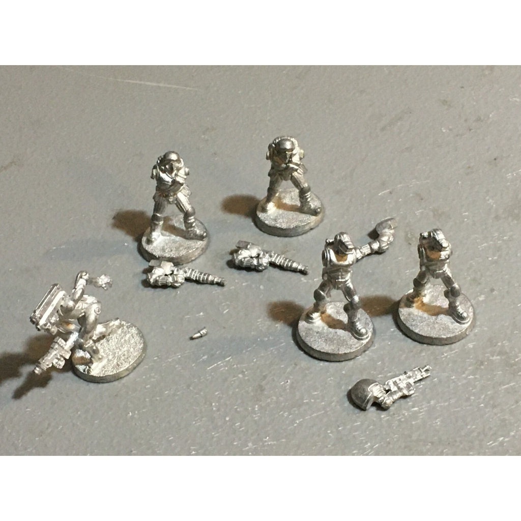 A2206 GLOBAL GAMES LEGINOS OF STEEL SNIPEBOT + INC STORMTROOPERS HEAVY COMMANDOS