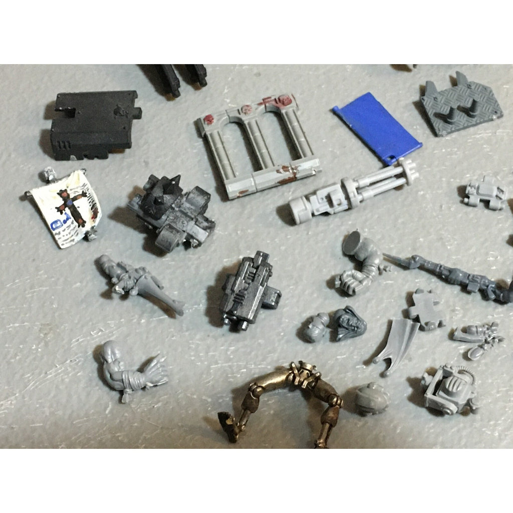 A23487 WARHAMMER 40K BITS LOT MIXED SPACE MARINES CUSTODES ELDAR GW
