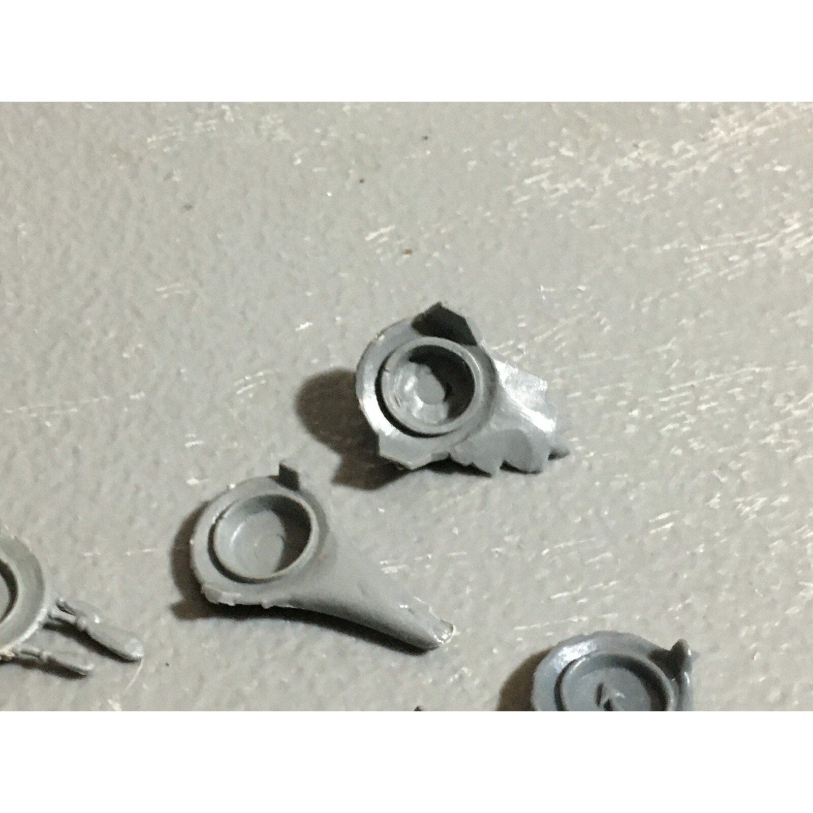 A22583 WARHAMMER FANTASY OGRE KINGDOMS BITS LOT GUT PLATES GAMES WORKSHOP GW