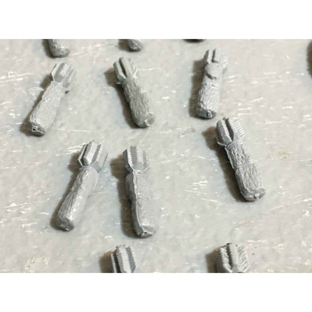 A23433 WARHAMMER FANTASY ORCS & GOBLINS BITS LOT GOBLIN QUIVERS SHIELDS HEADS GW