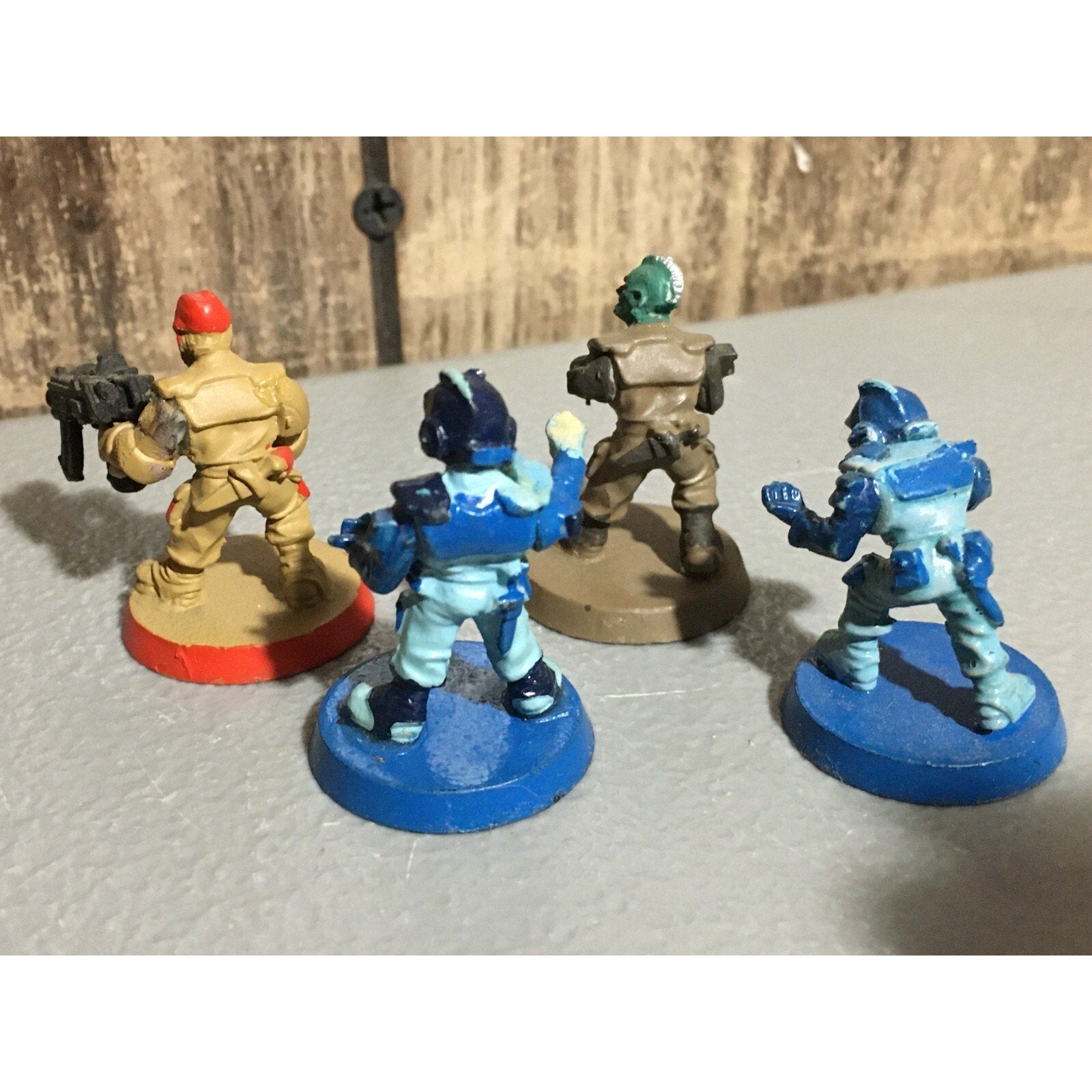 A19986 WARHAMMER 40K IMPERIAL GUARD ROGUE TRADER RTB07 4 PK ASTRA INCOMPLETE
