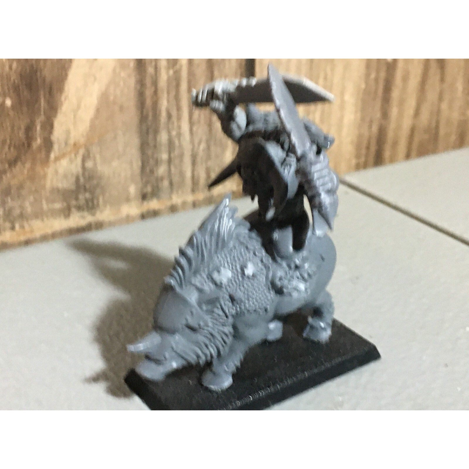 A20087 WARHAMMER FANTASY ORCS & GOBLINS ORC WARBOSS ON BOAR GAMES WORKSHOP
