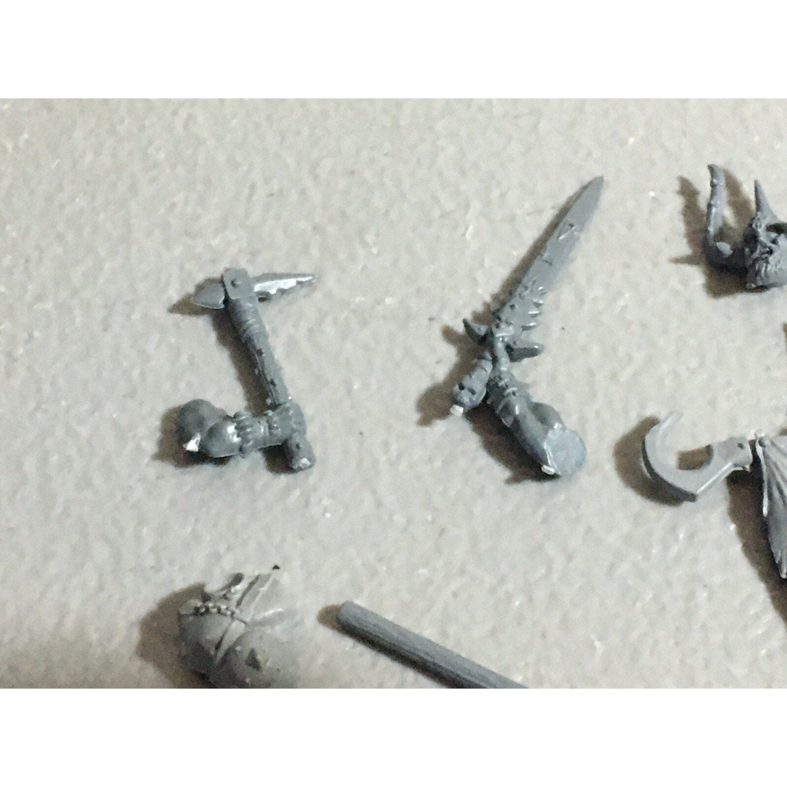 A22193 WARHAMMER FANTASY CHAOS MORTALS BITS LOT MIXED MARAUDER MIXED GW