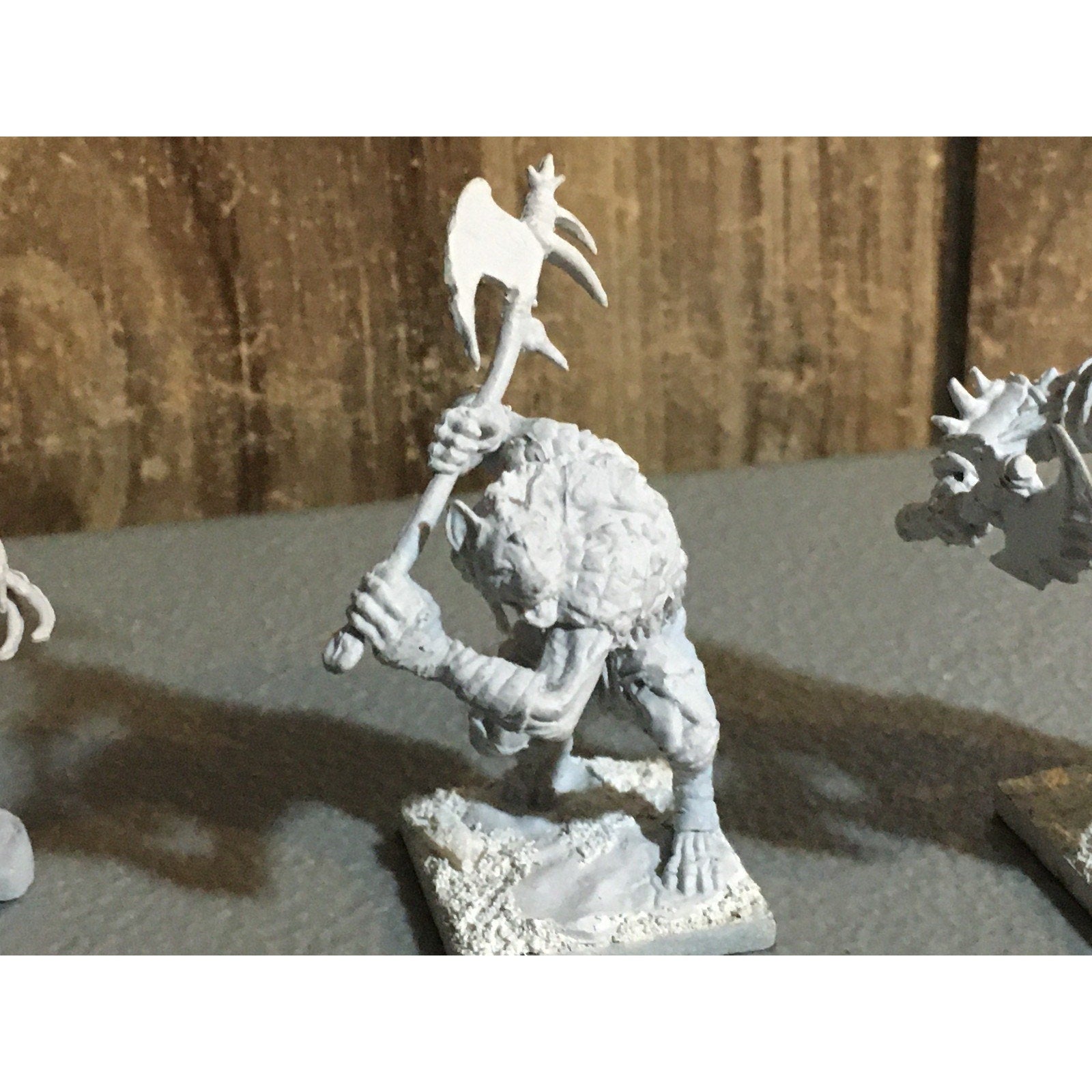 A30882 DUNGEONS & DRAGONS D&D NOLZUR'S MARVELOUS MINIS GNOLLS & FEMALE ICE TROLL