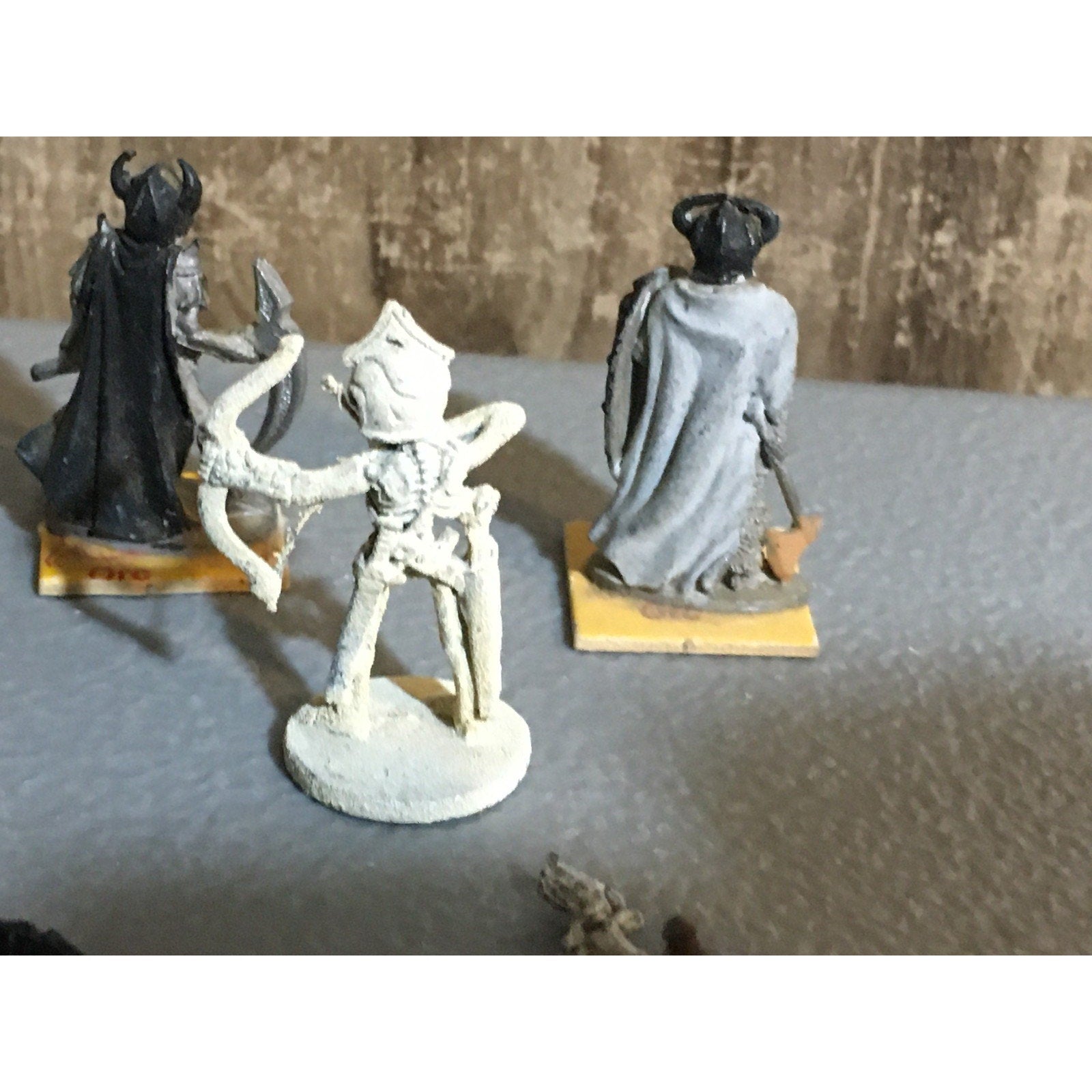 A32526 UNKNOWN METAL MINIATURES SKELETON LOT 6 PK WARRIOR CASUALTY
