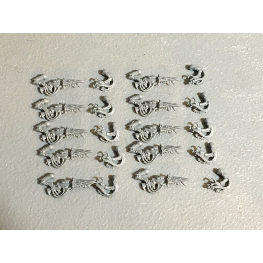 A23052 WARHAMMER 40K TYRANIDS BITS LOT DEVOURERS TERMAGANTS GAMES WORKSHOP GW
