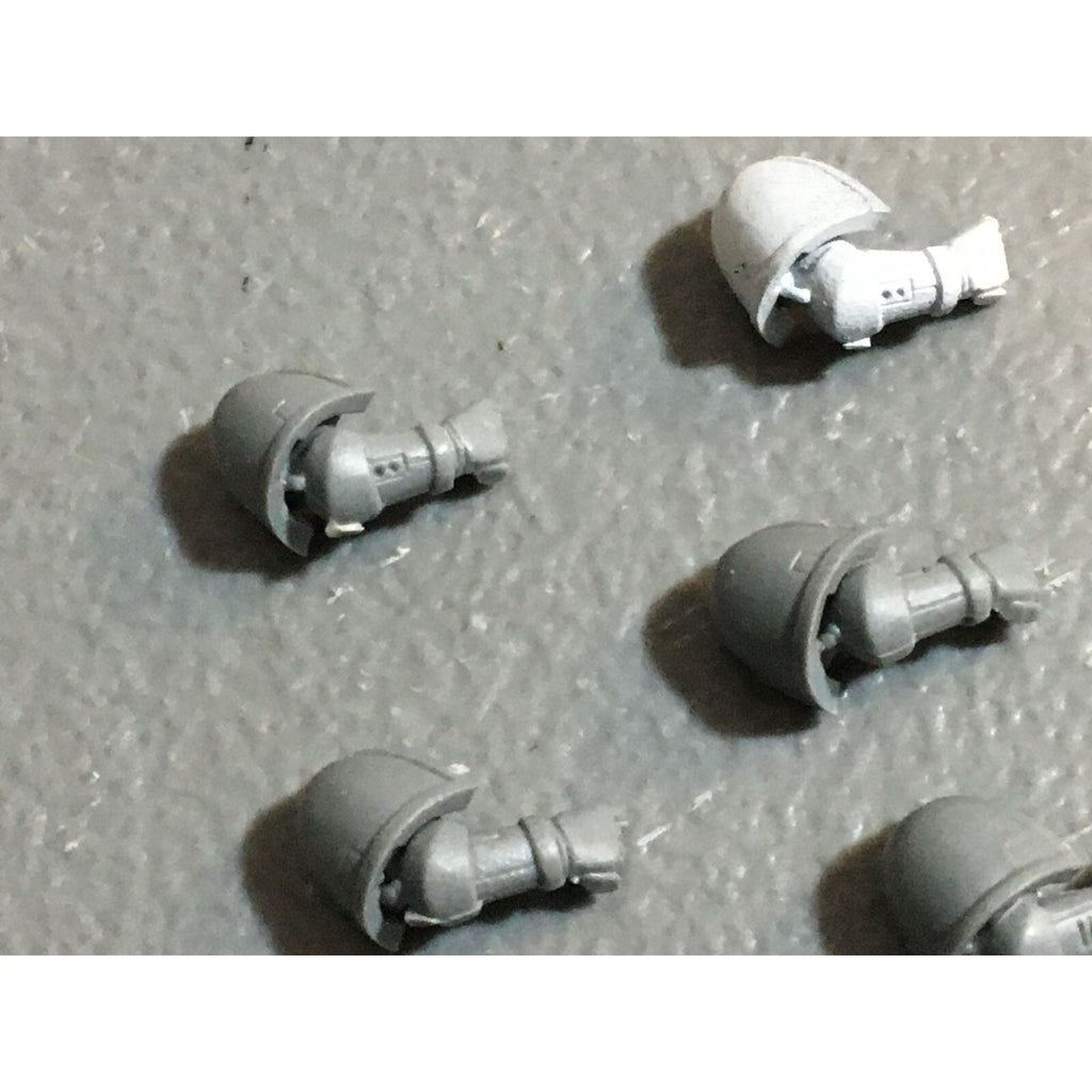 A22947 WARHAMMER 40K SPACE MARINES BITS LOT ARMS GAMES WORKSHOP GW